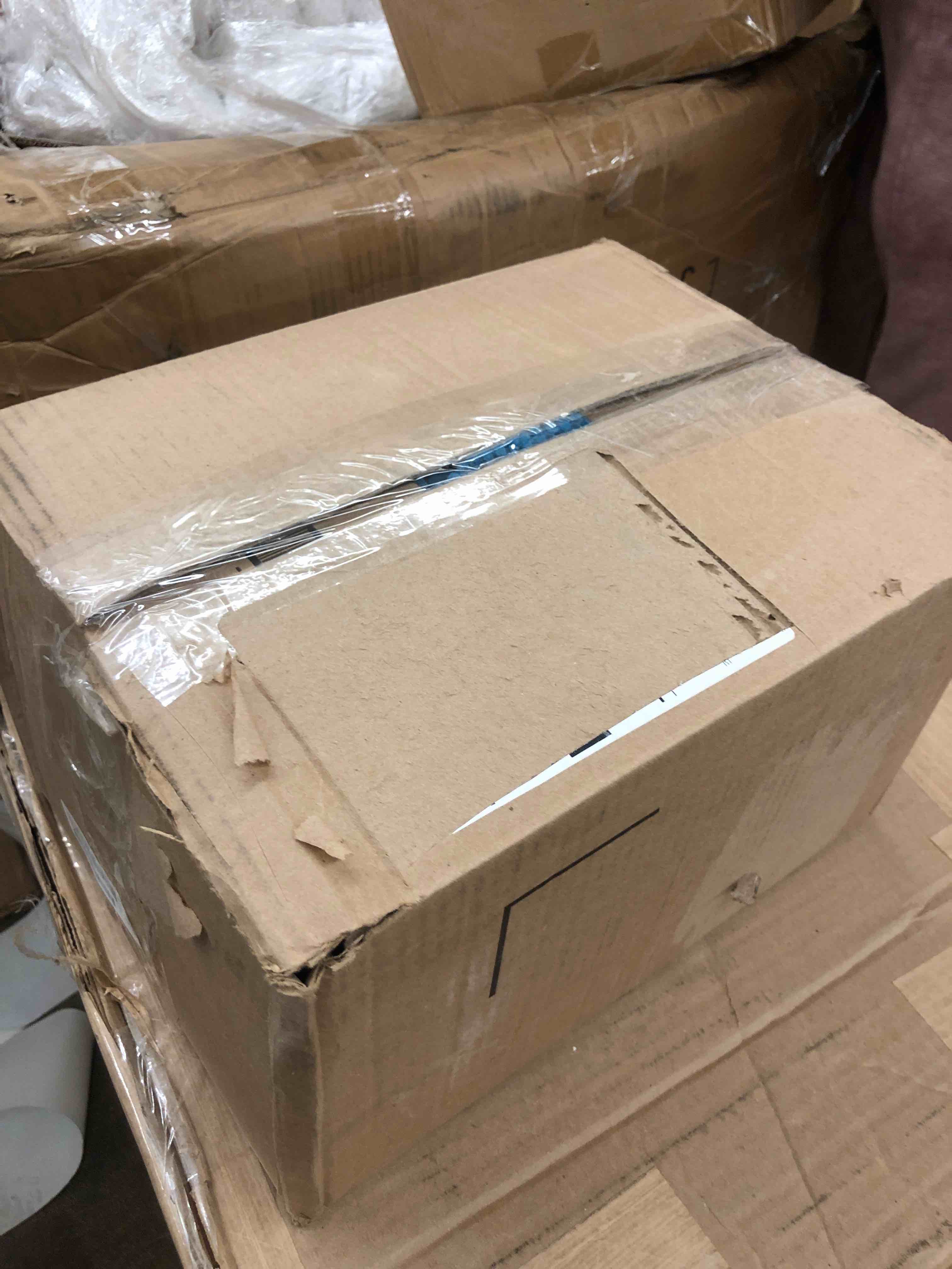 https://s3.amazonaws.com/lotting-images-prod/phillipi/RED5141359_1729269151626.jpeg