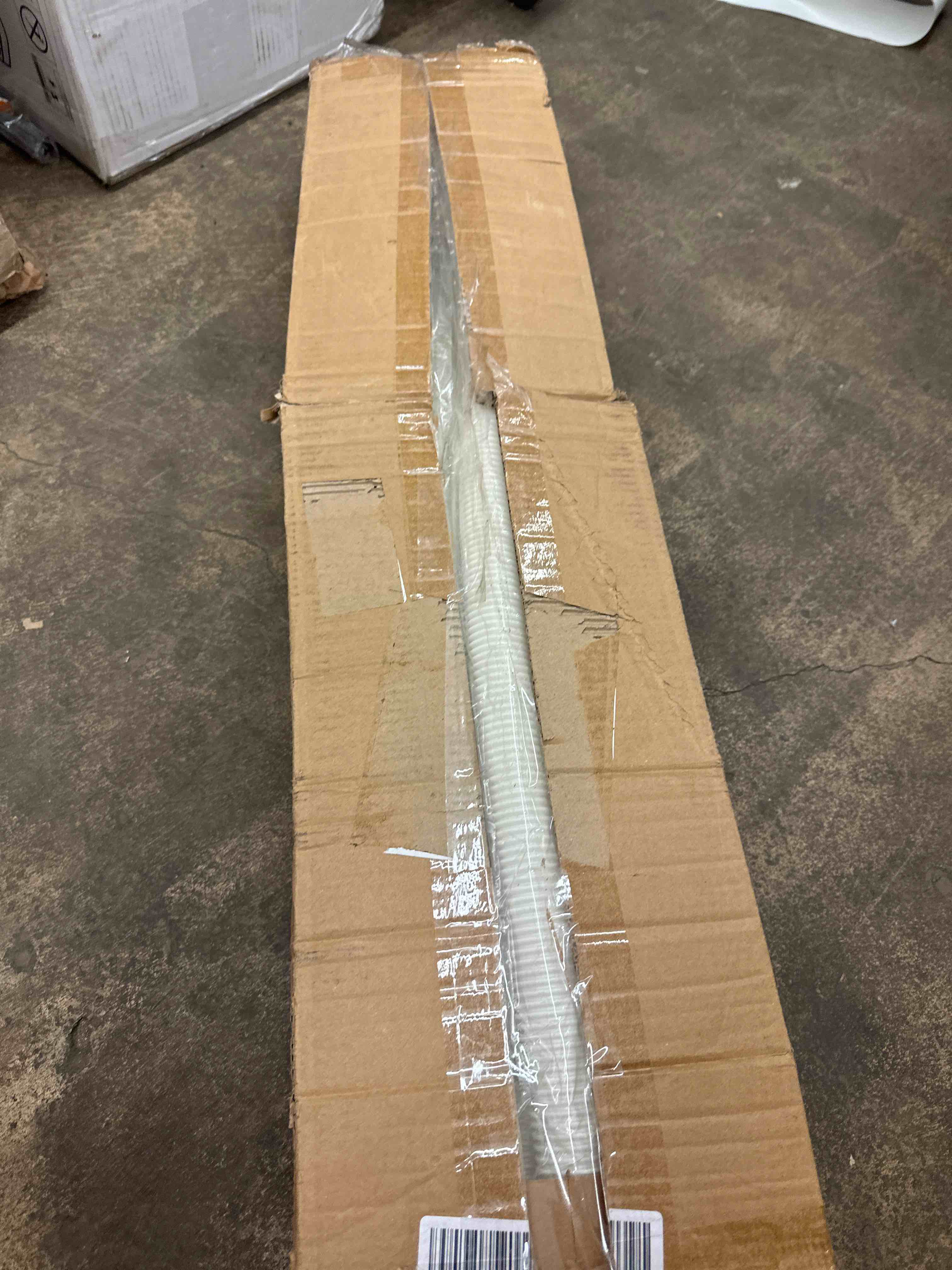 https://s3.amazonaws.com/lotting-images-prod/phillipi/RED5141518_1729866901242.jpeg