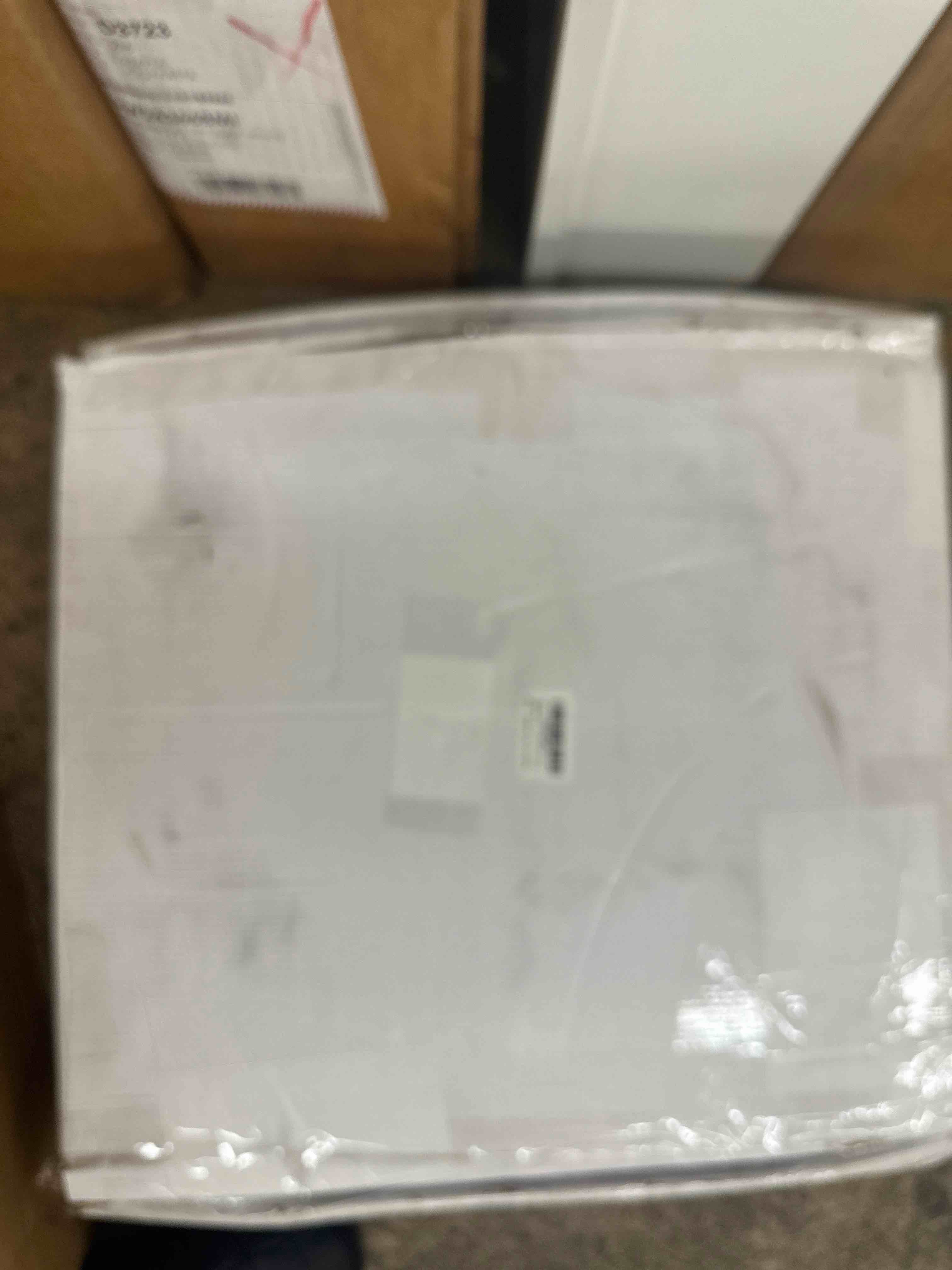 https://s3.amazonaws.com/lotting-images-prod/phillipi/RED5141946_1730993288474.jpeg