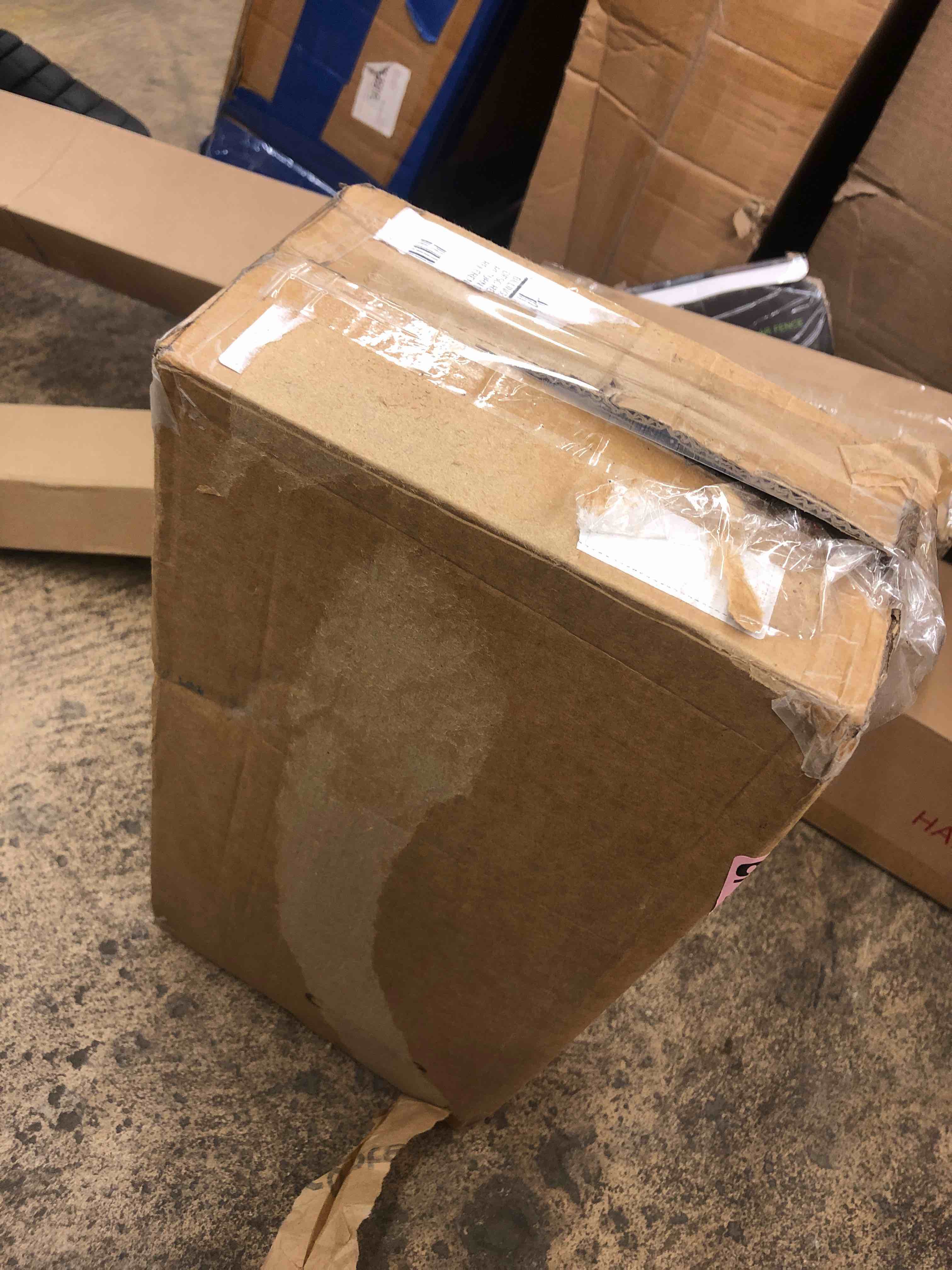 https://s3.amazonaws.com/lotting-images-prod/phillipi/RED5141967_1730994224832.jpeg