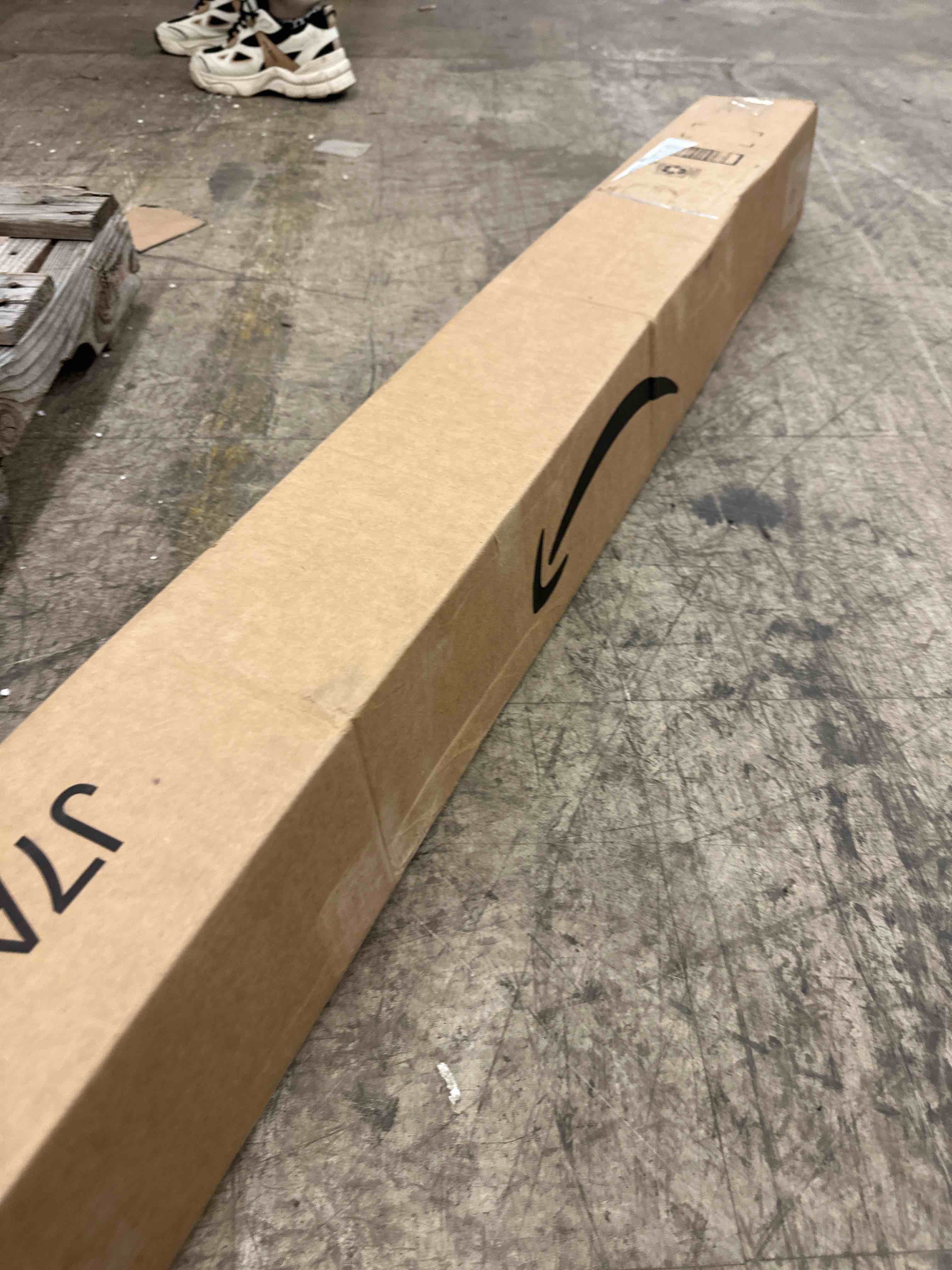 https://s3.amazonaws.com/lotting-images-prod/phillipi/RED5142151_1731524324069.jpeg