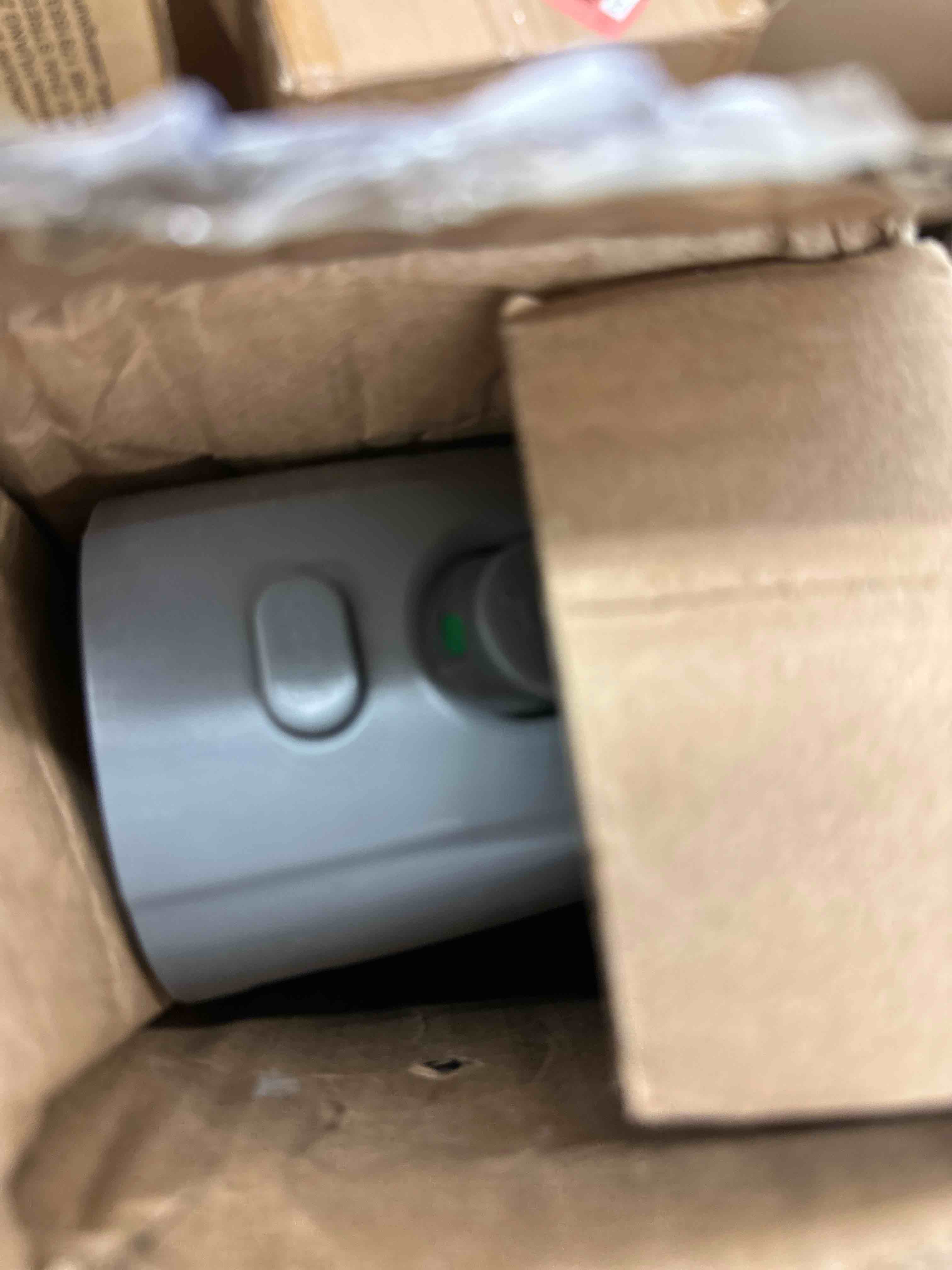 https://s3.amazonaws.com/lotting-images-prod/phillipi/RED5142155_1731524611023.jpeg