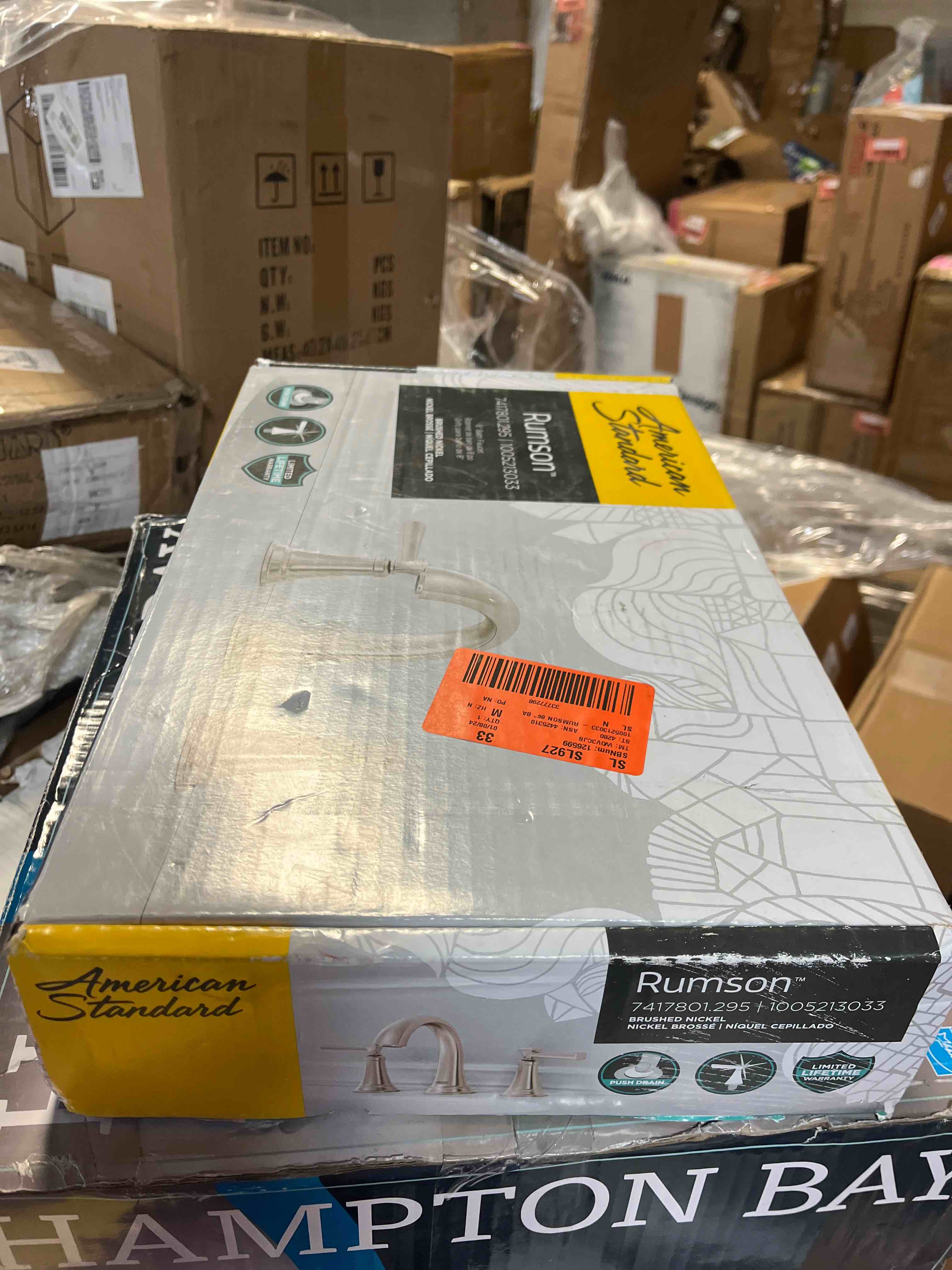 https://s3.amazonaws.com/lotting-images-prod/phillipi/RED5142619_1708636300995.jpeg