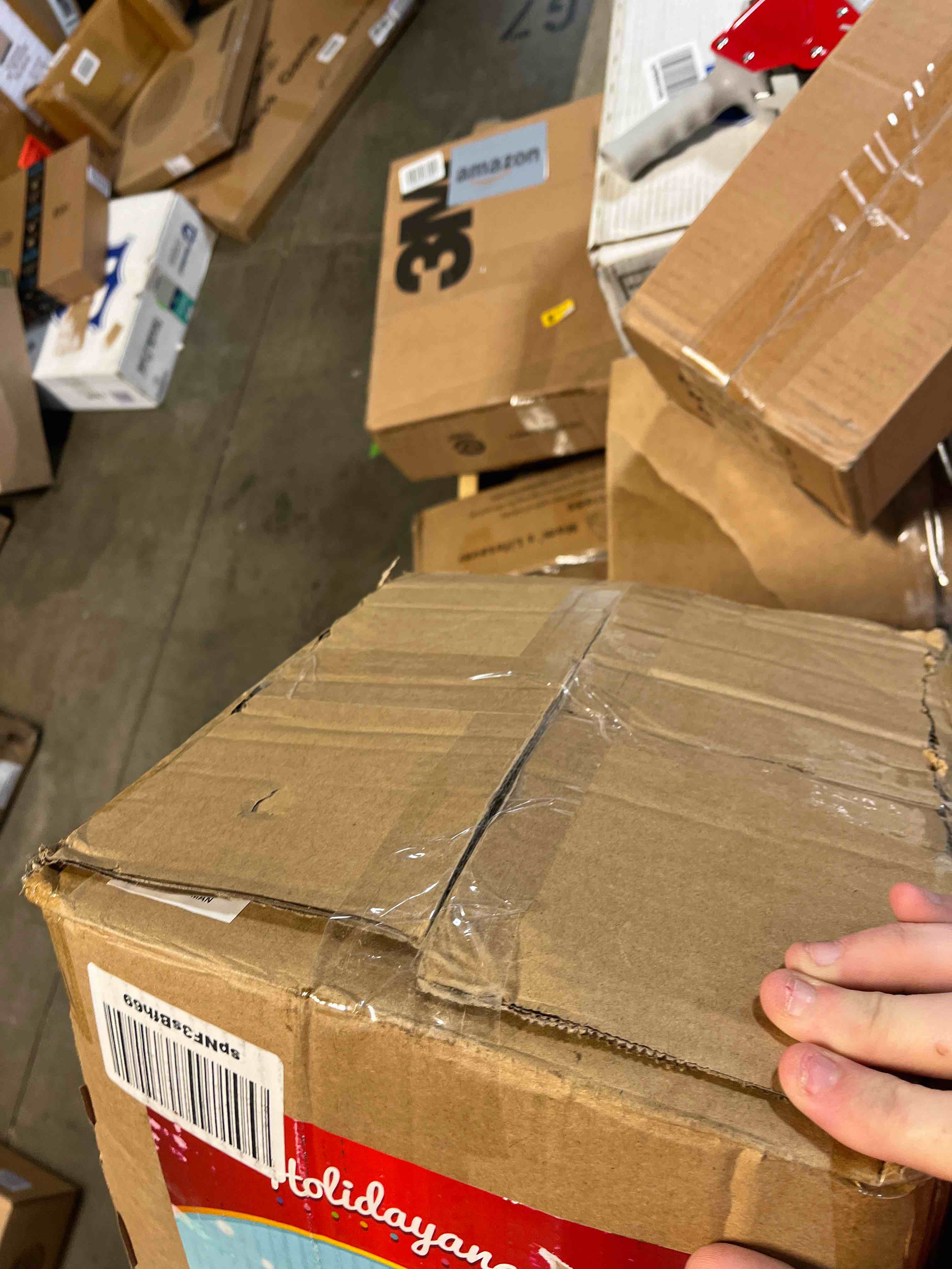 https://s3.amazonaws.com/lotting-images-prod/phillipi/RED5142625_1708704603597.jpeg