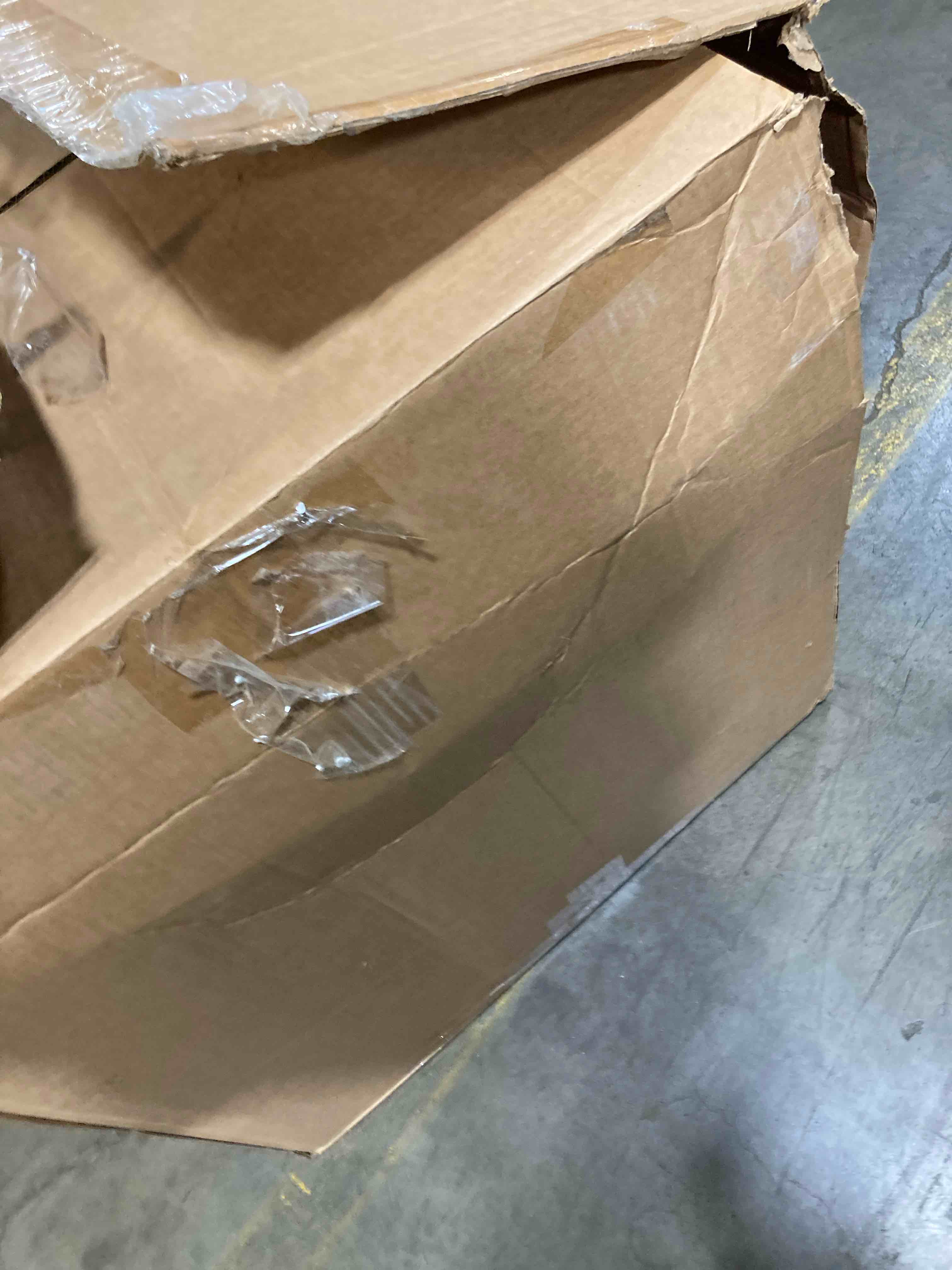 https://s3.amazonaws.com/lotting-images-prod/phillipi/RED5142797_1709139509635.jpeg