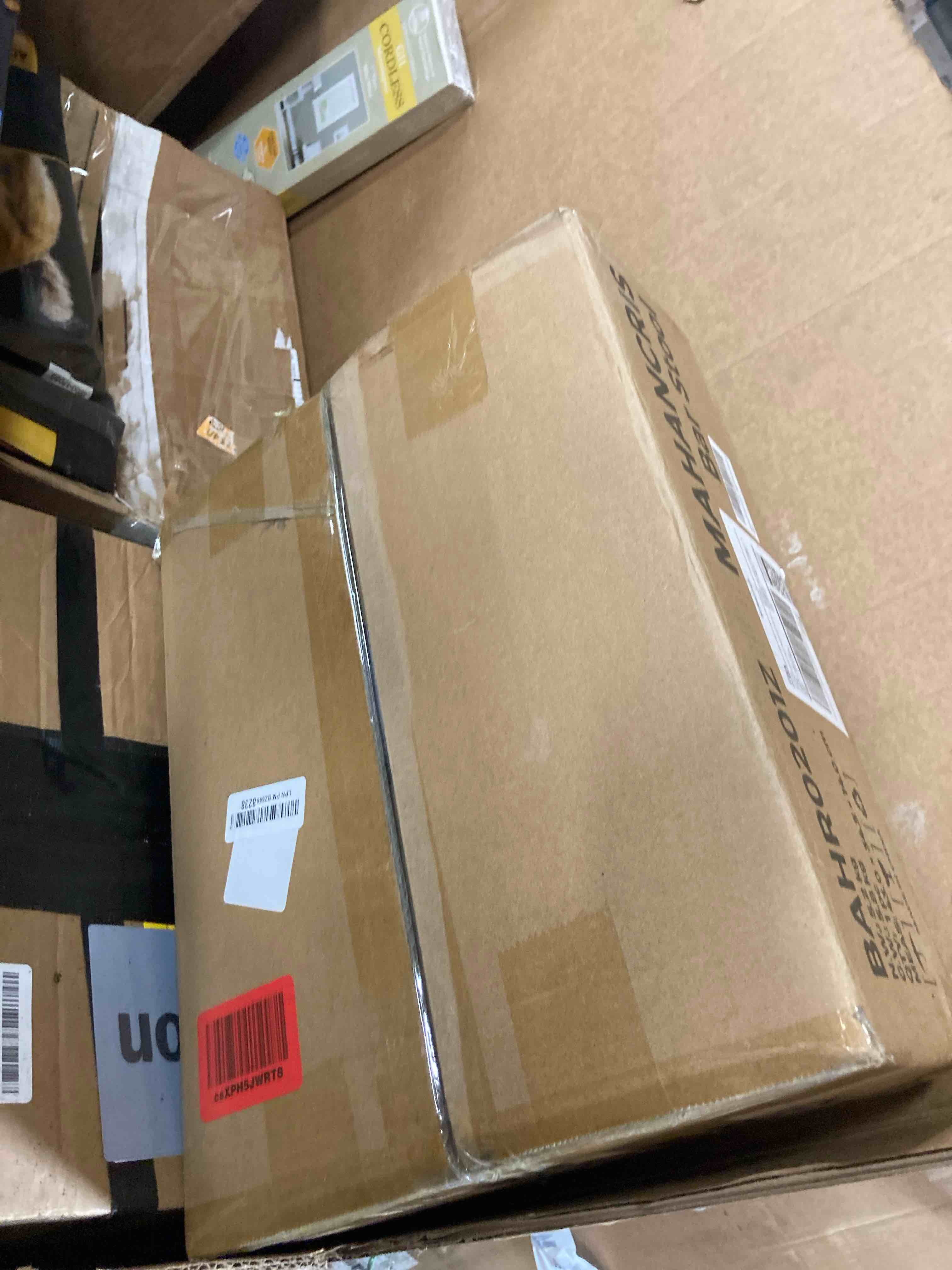 https://s3.amazonaws.com/lotting-images-prod/phillipi/RED5142930_1709744404447.jpeg