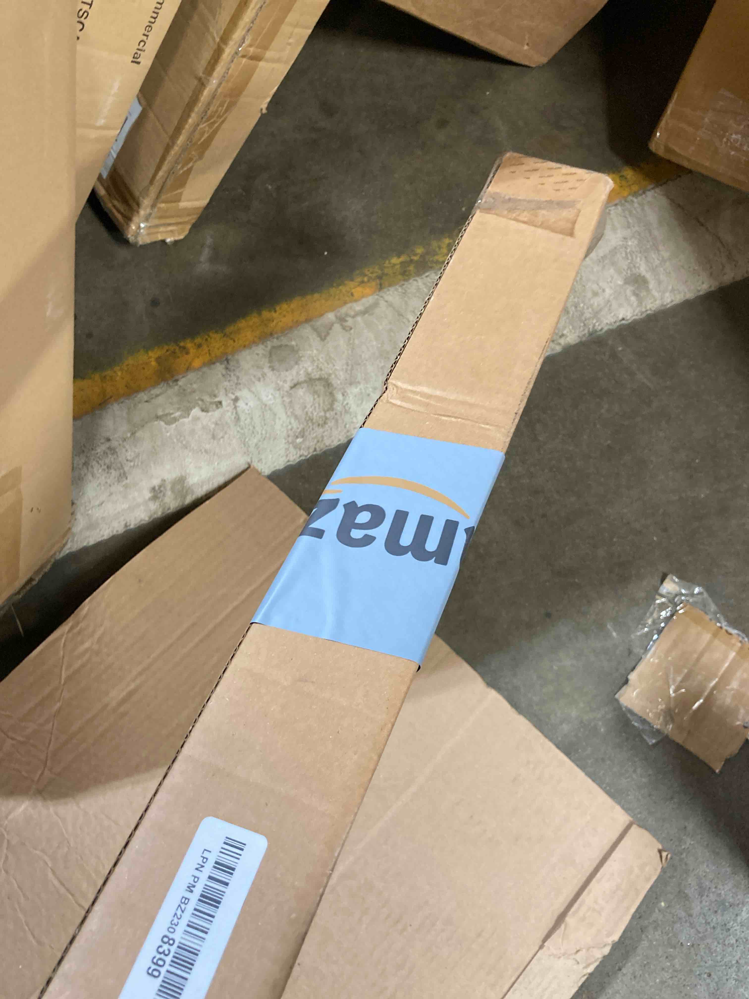 https://s3.amazonaws.com/lotting-images-prod/phillipi/RED5142952_1709741488802.jpeg