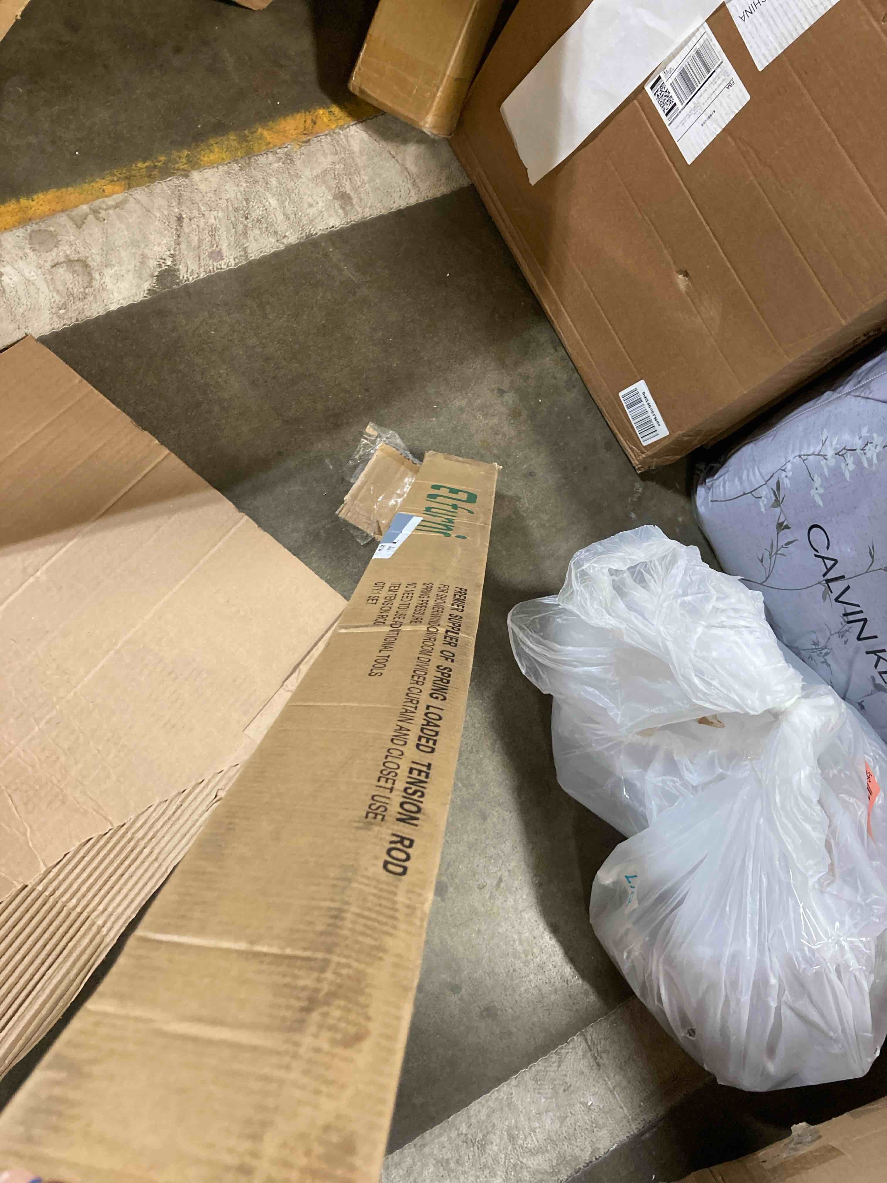 https://s3.amazonaws.com/lotting-images-prod/phillipi/RED5142953_1709741416000.jpeg