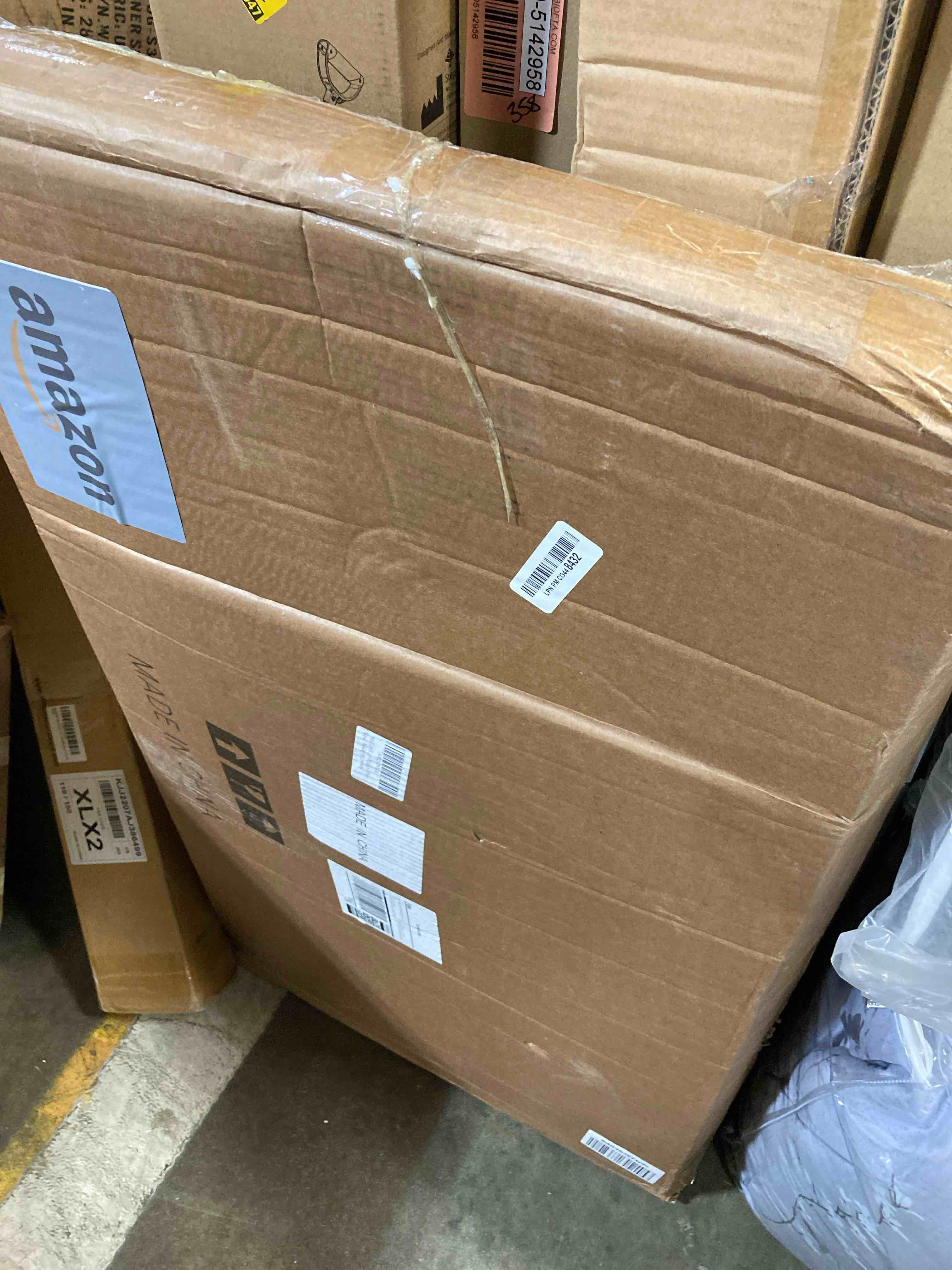 https://s3.amazonaws.com/lotting-images-prod/phillipi/RED5142956_1709741054095.jpeg