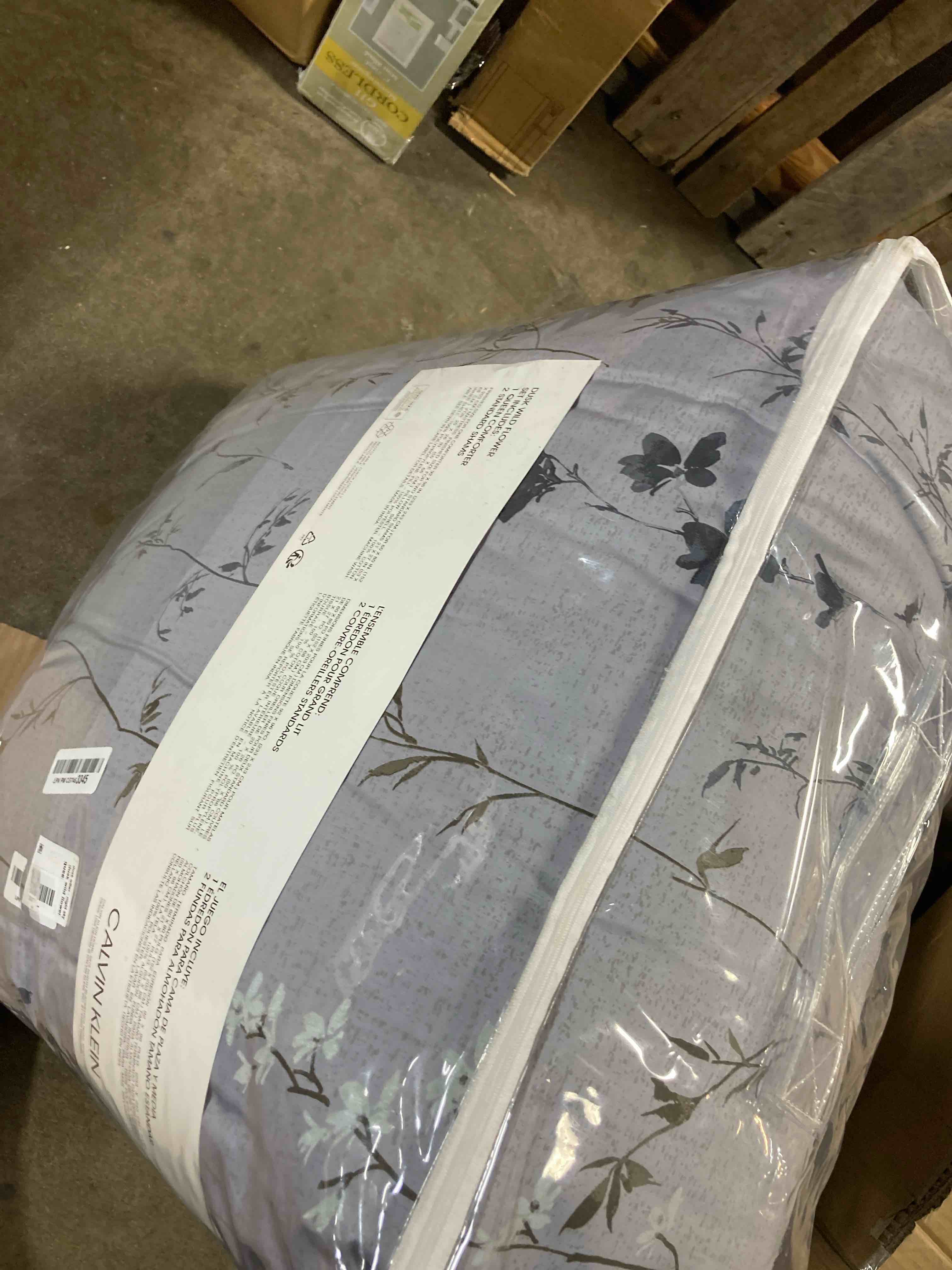 https://s3.amazonaws.com/lotting-images-prod/phillipi/RED5142963_1709740455498.jpeg