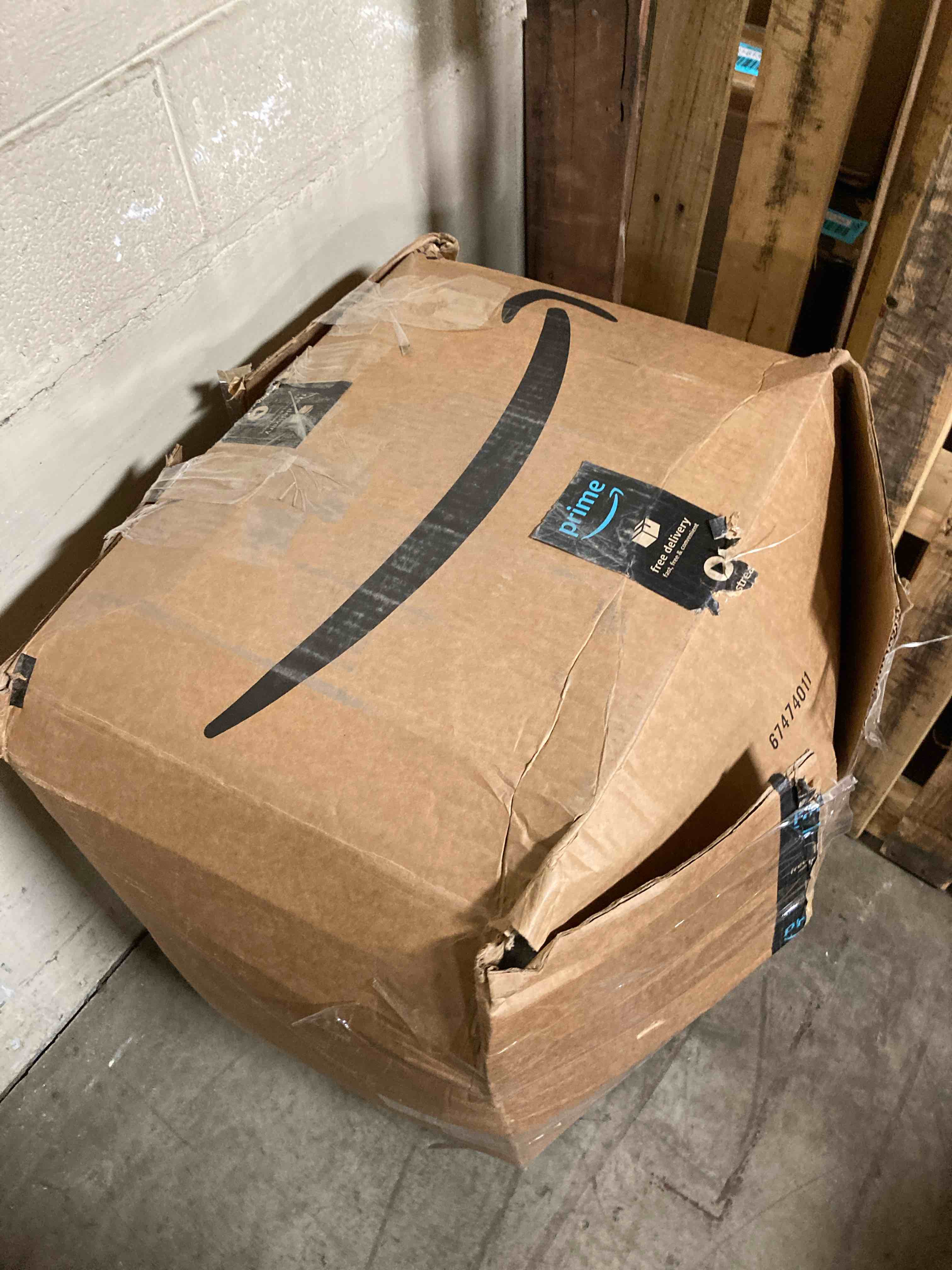 https://s3.amazonaws.com/lotting-images-prod/phillipi/RED5143225_1710179791058.jpeg