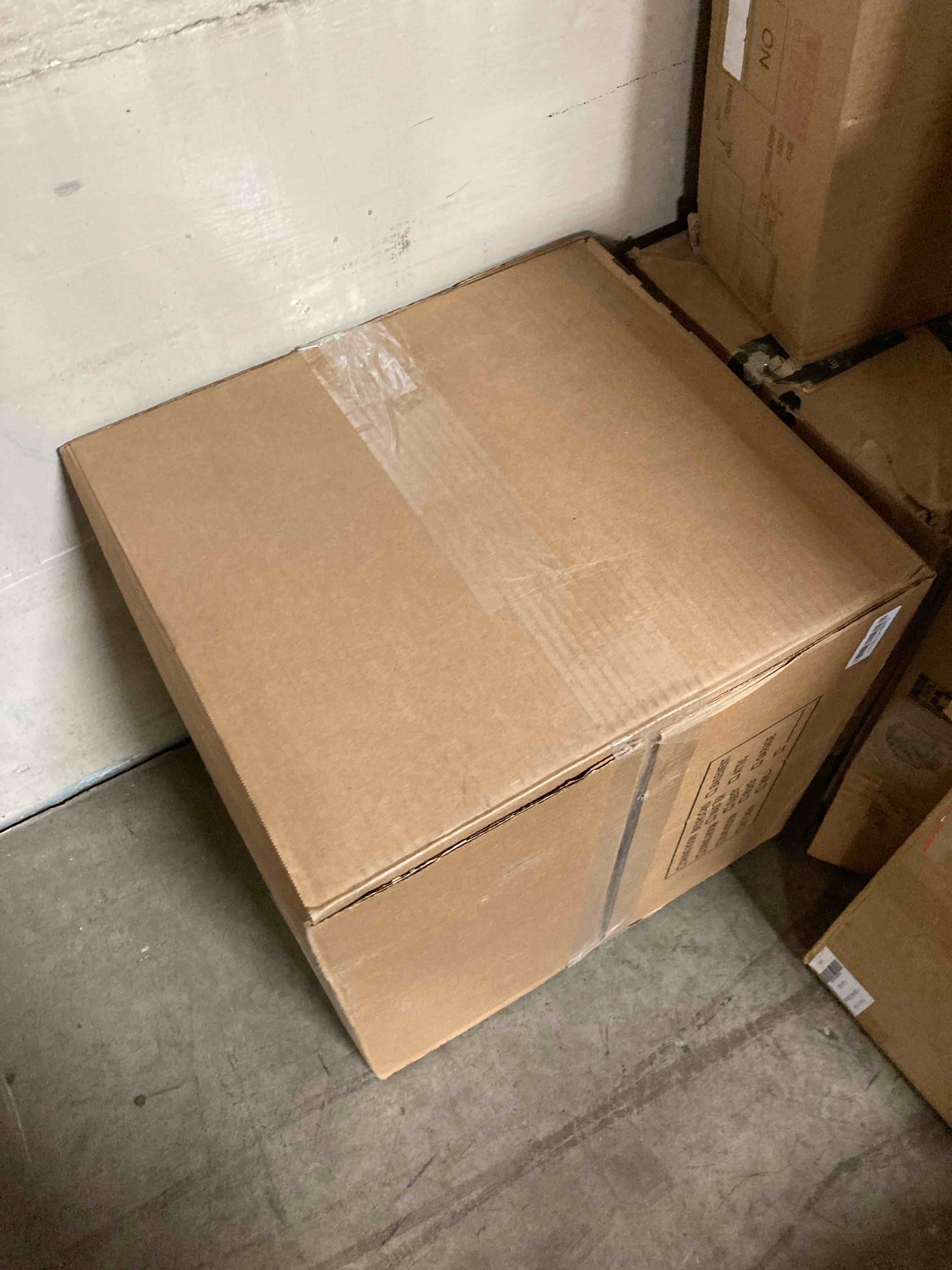 https://s3.amazonaws.com/lotting-images-prod/phillipi/RED5143245_1710182394298.jpeg
