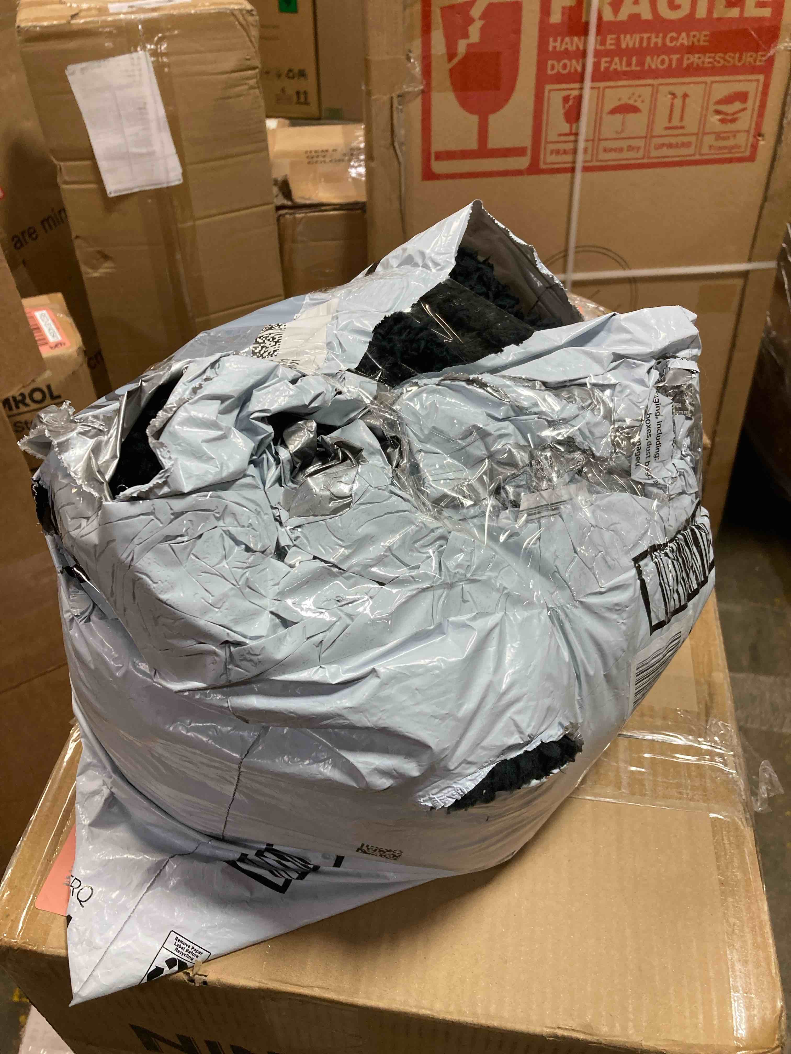 https://s3.amazonaws.com/lotting-images-prod/phillipi/RED5143548_1710514175536.jpeg