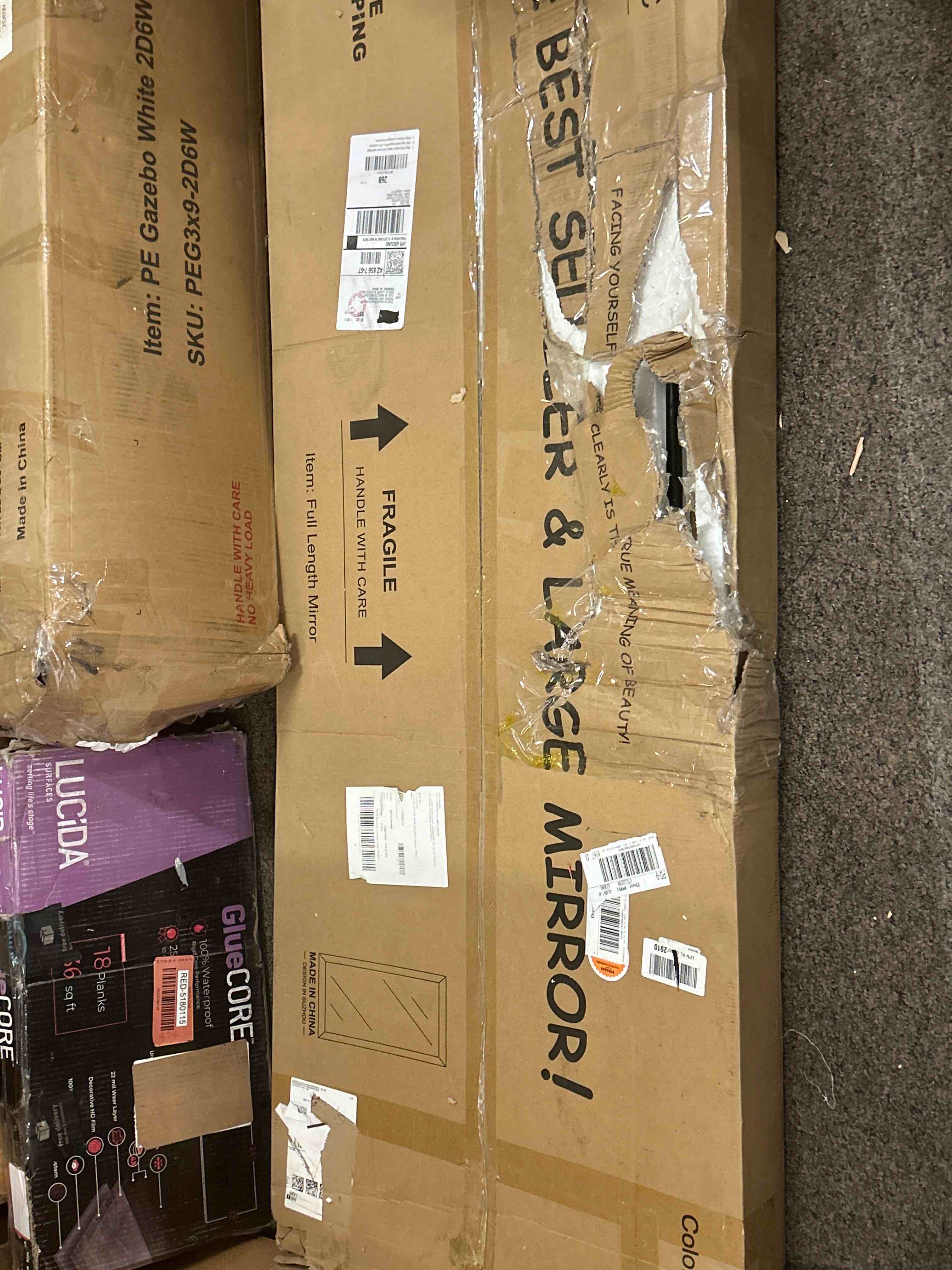 https://s3.amazonaws.com/lotting-images-prod/phillipi/RED5180116_1693600449943.jpeg