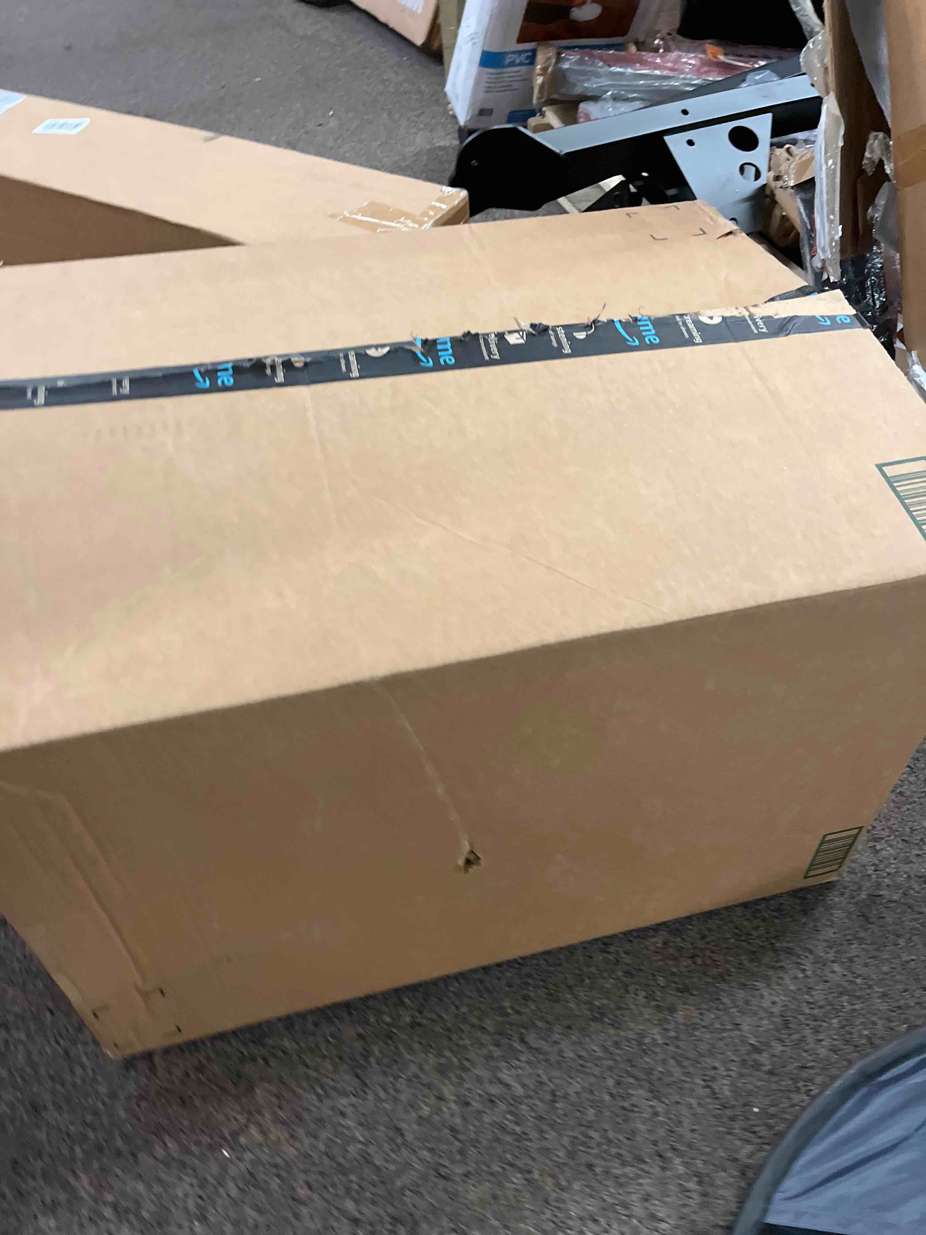https://s3.amazonaws.com/lotting-images-prod/phillipi/RED5180123_1693601410195.jpeg