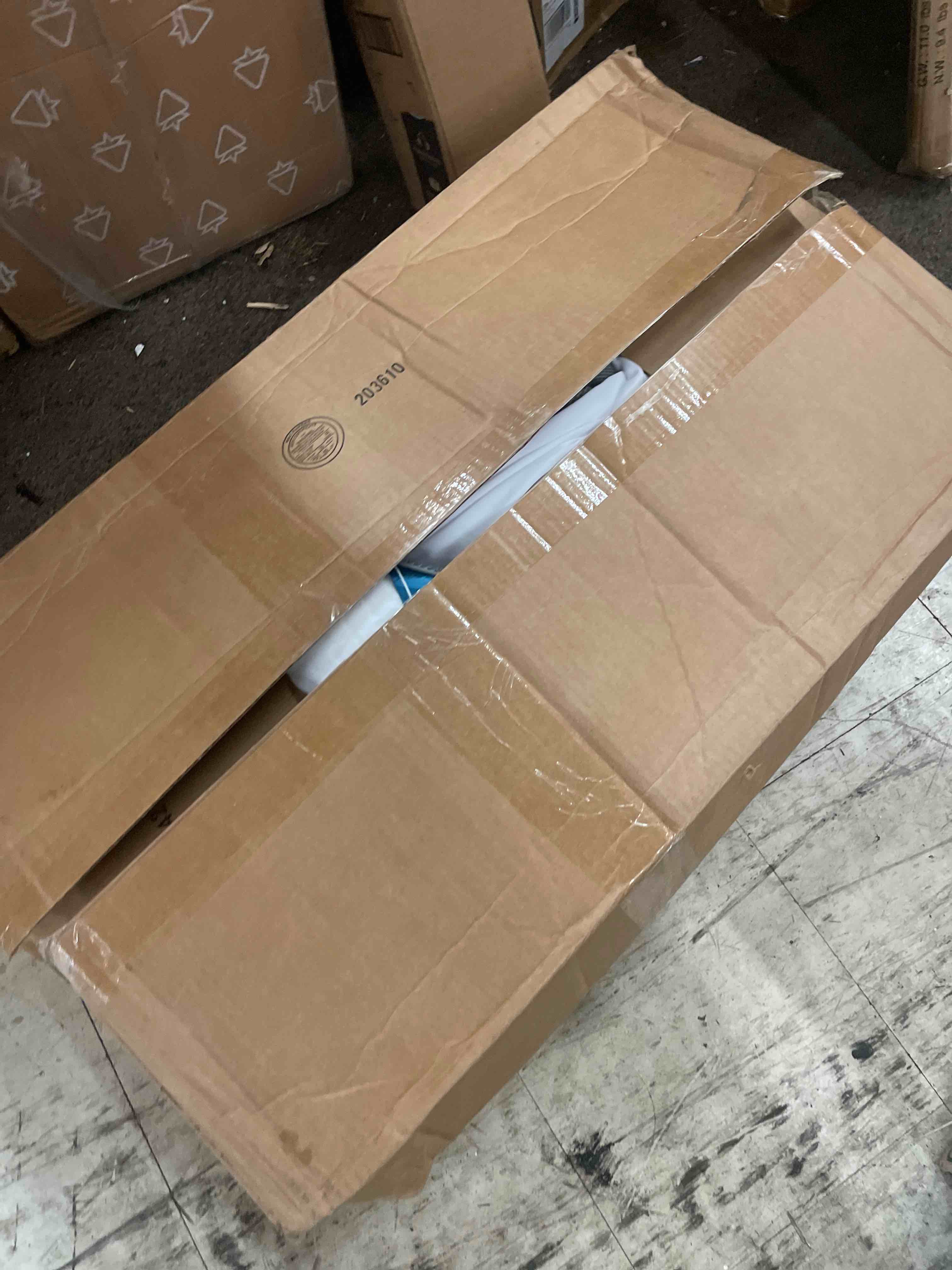 https://s3.amazonaws.com/lotting-images-prod/phillipi/RED5180259_1693581230476.jpeg