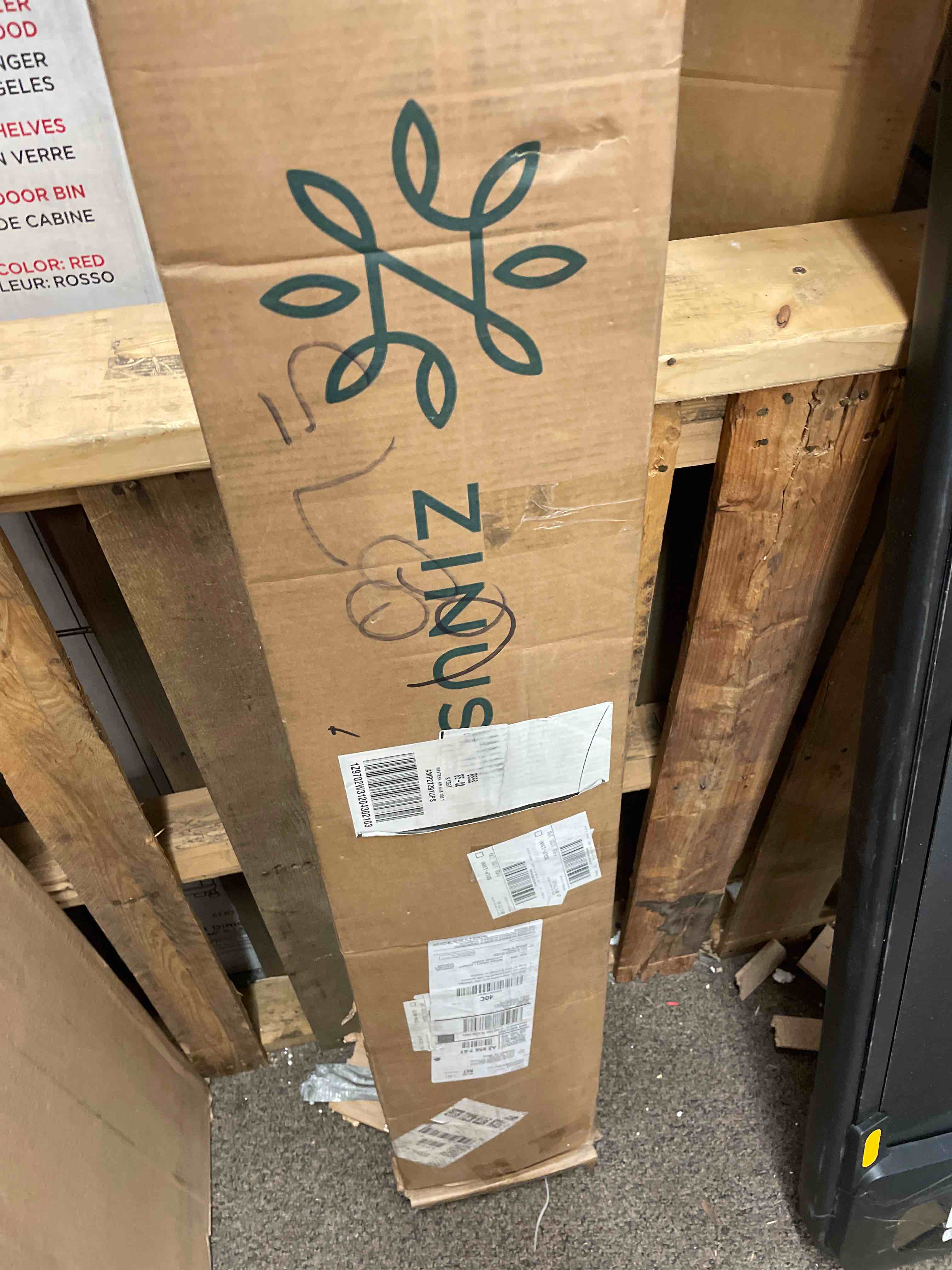https://s3.amazonaws.com/lotting-images-prod/phillipi/RED5180274_1693595846448.jpeg