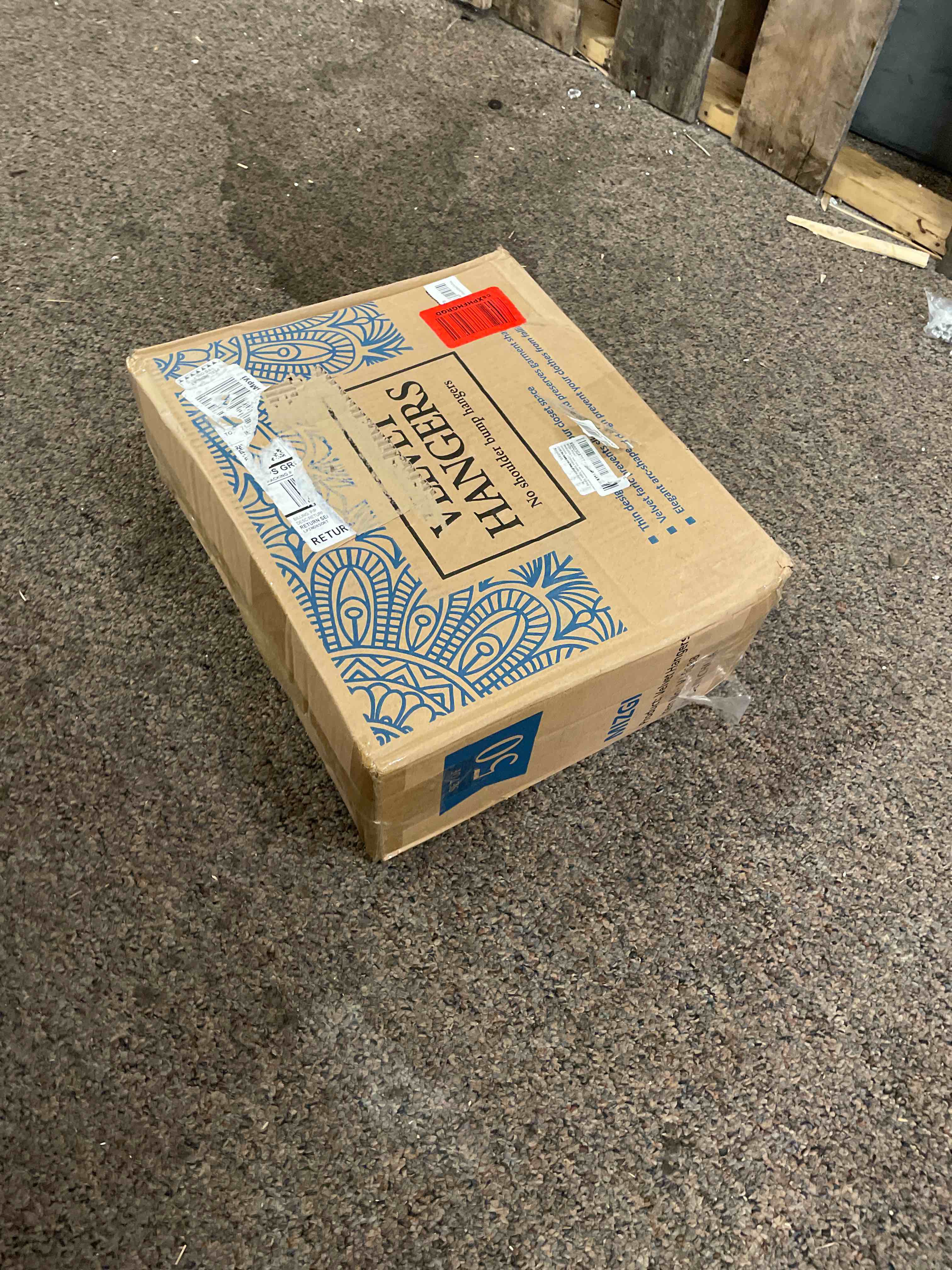 https://s3.amazonaws.com/lotting-images-prod/phillipi/RED5180313_1693591095218.jpeg