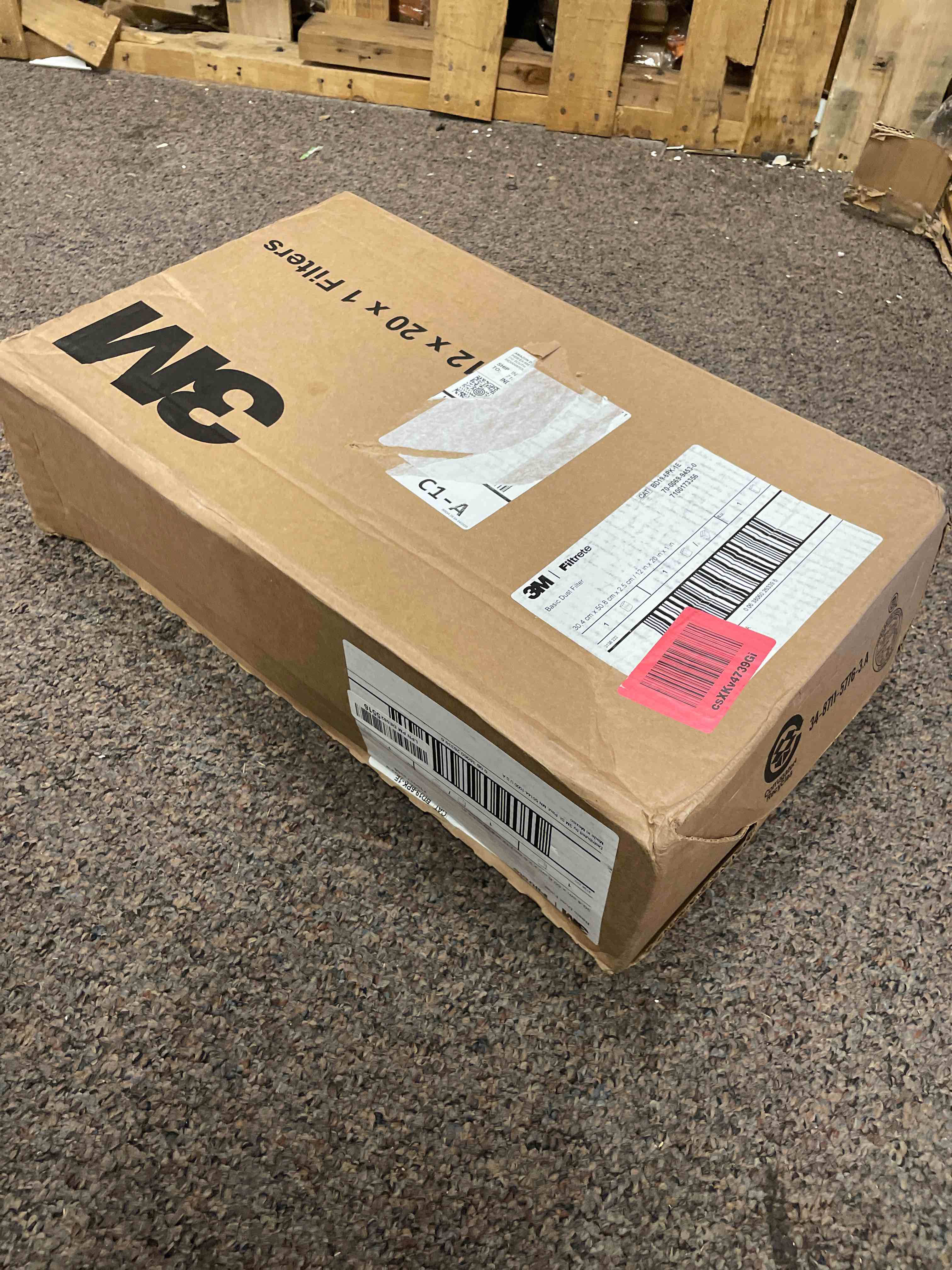 https://s3.amazonaws.com/lotting-images-prod/phillipi/RED5180315_1693590849639.jpeg