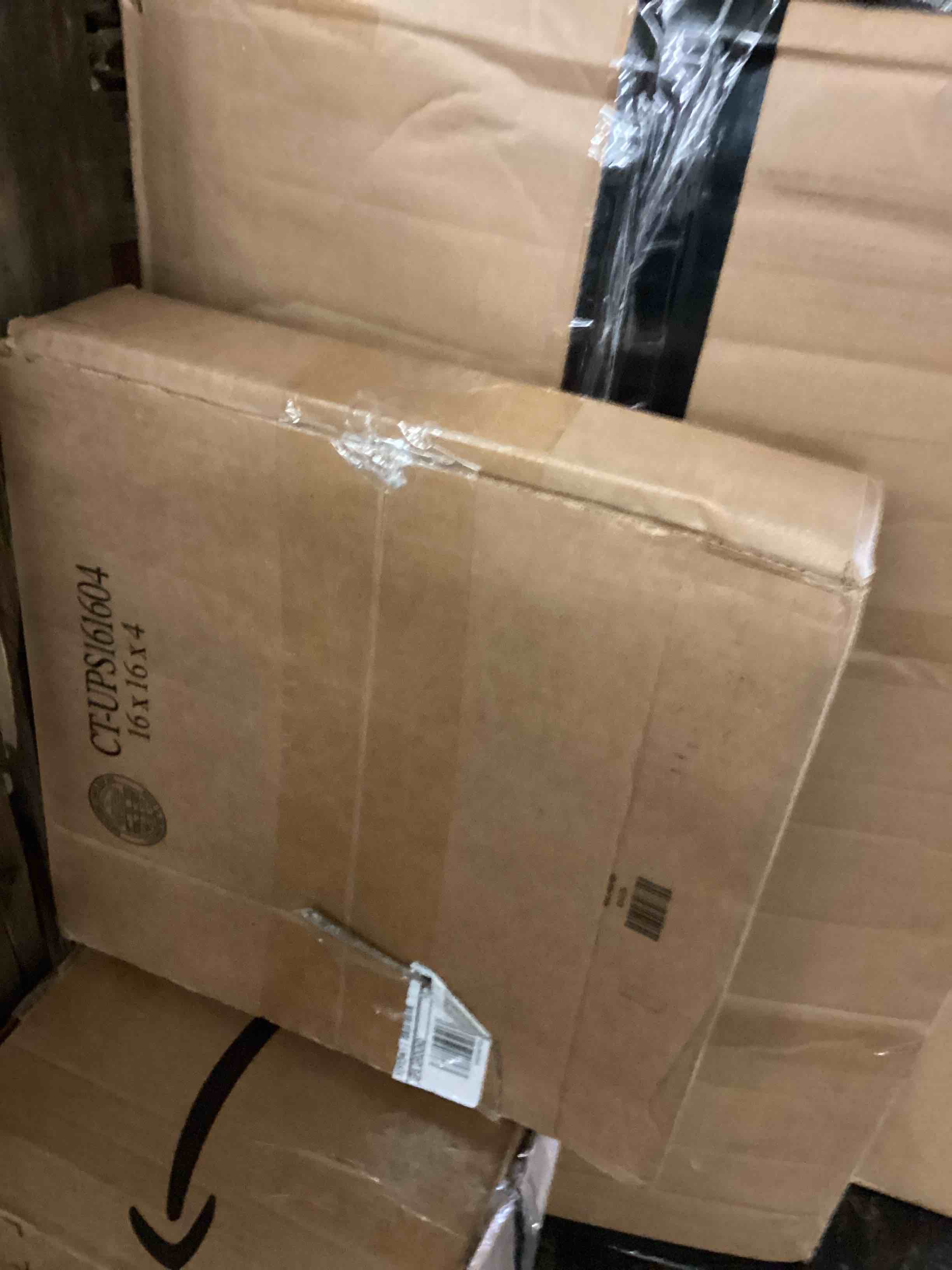 https://s3.amazonaws.com/lotting-images-prod/phillipi/RED5180463_1694443791057.jpeg