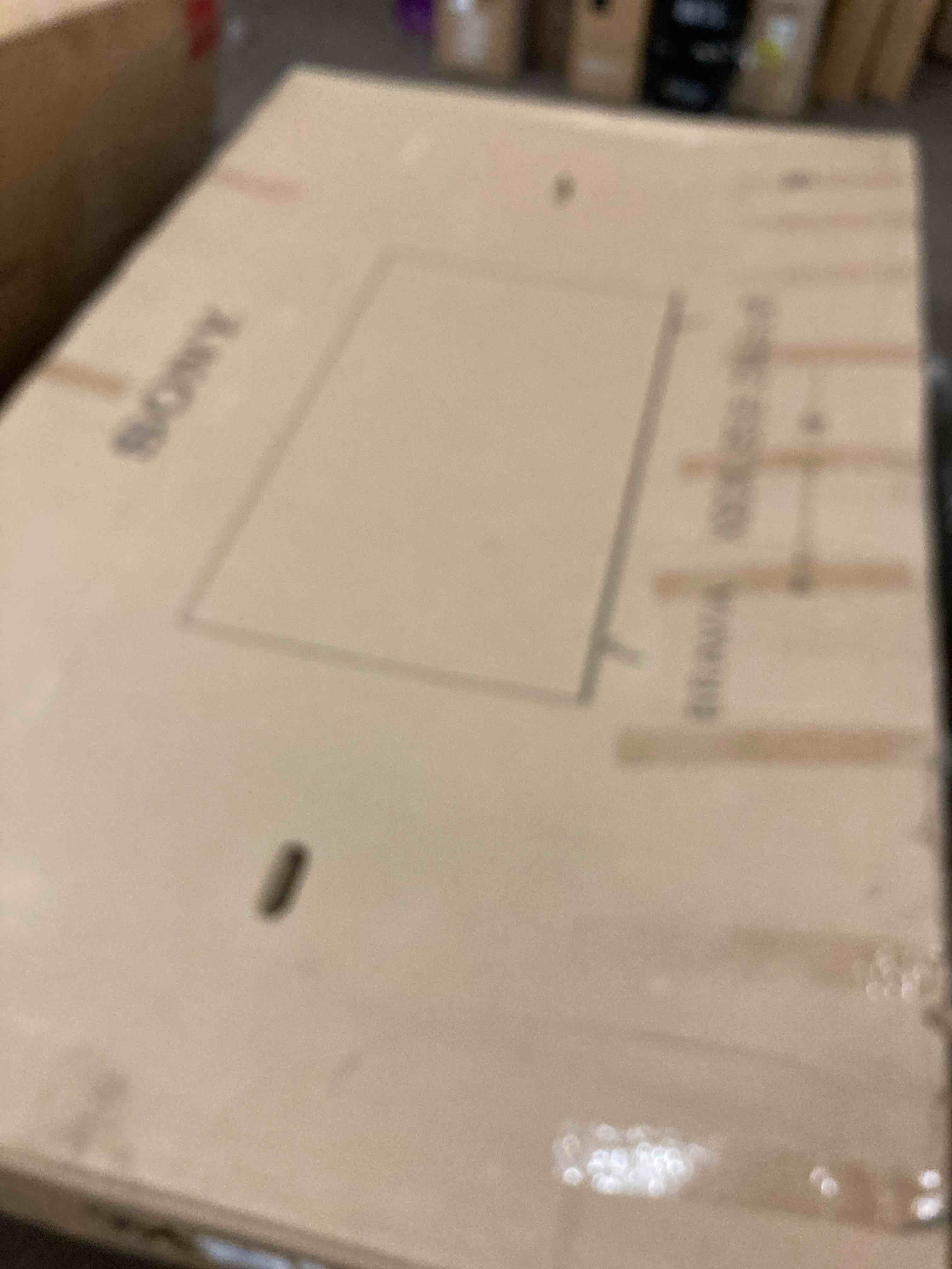 https://s3.amazonaws.com/lotting-images-prod/phillipi/RED5180886_1694814210556.jpeg