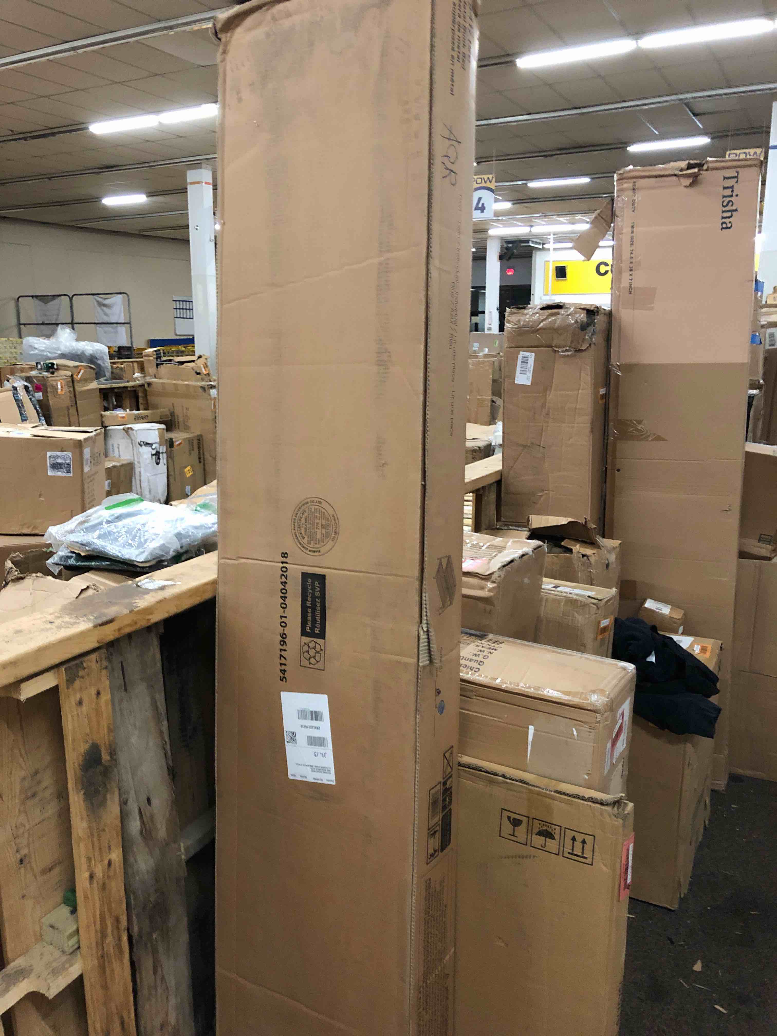 https://s3.amazonaws.com/lotting-images-prod/phillipi/RED5181016_1695262879438.jpeg