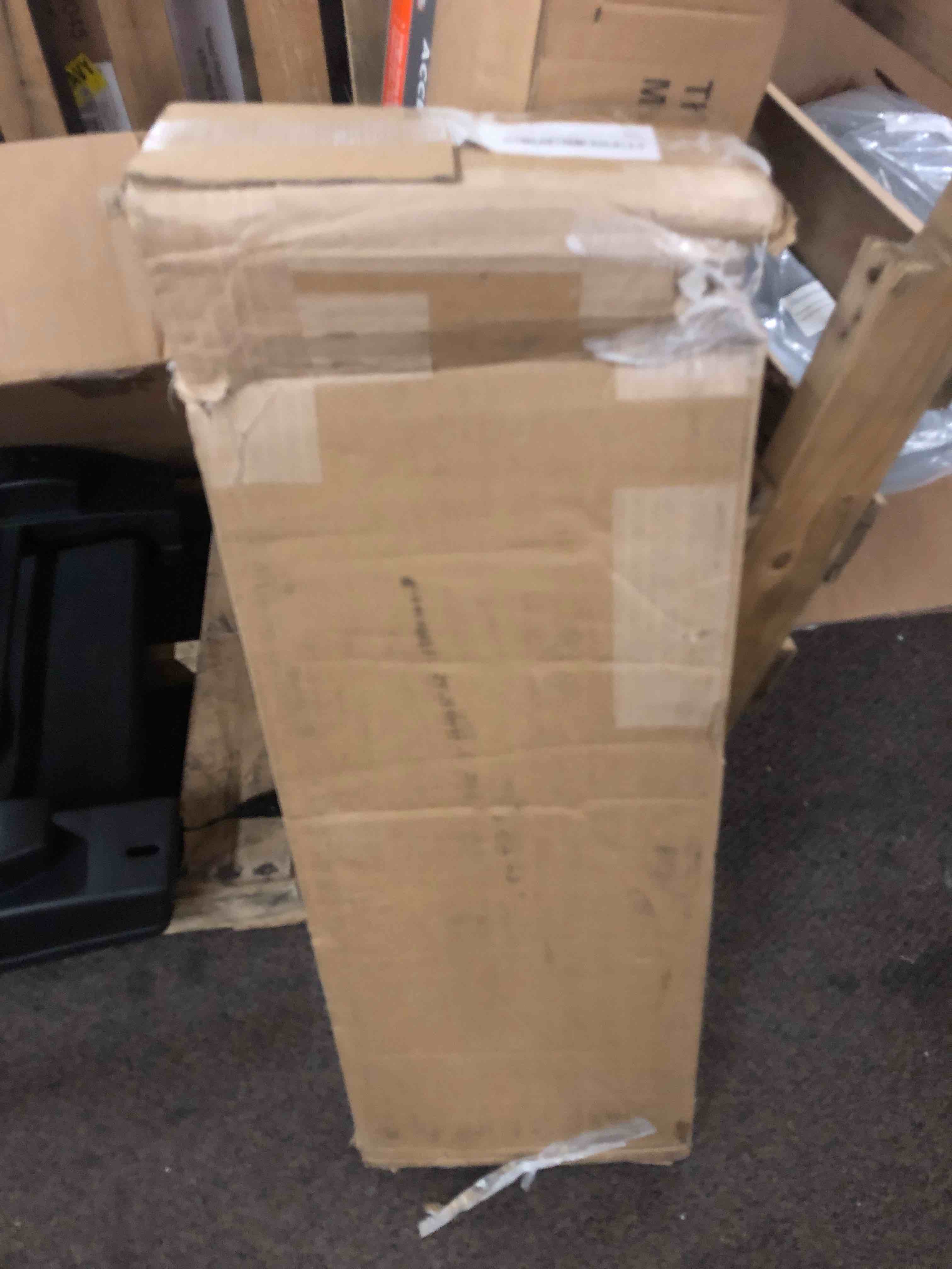 https://s3.amazonaws.com/lotting-images-prod/phillipi/RED5181220_1695418118105.jpeg
