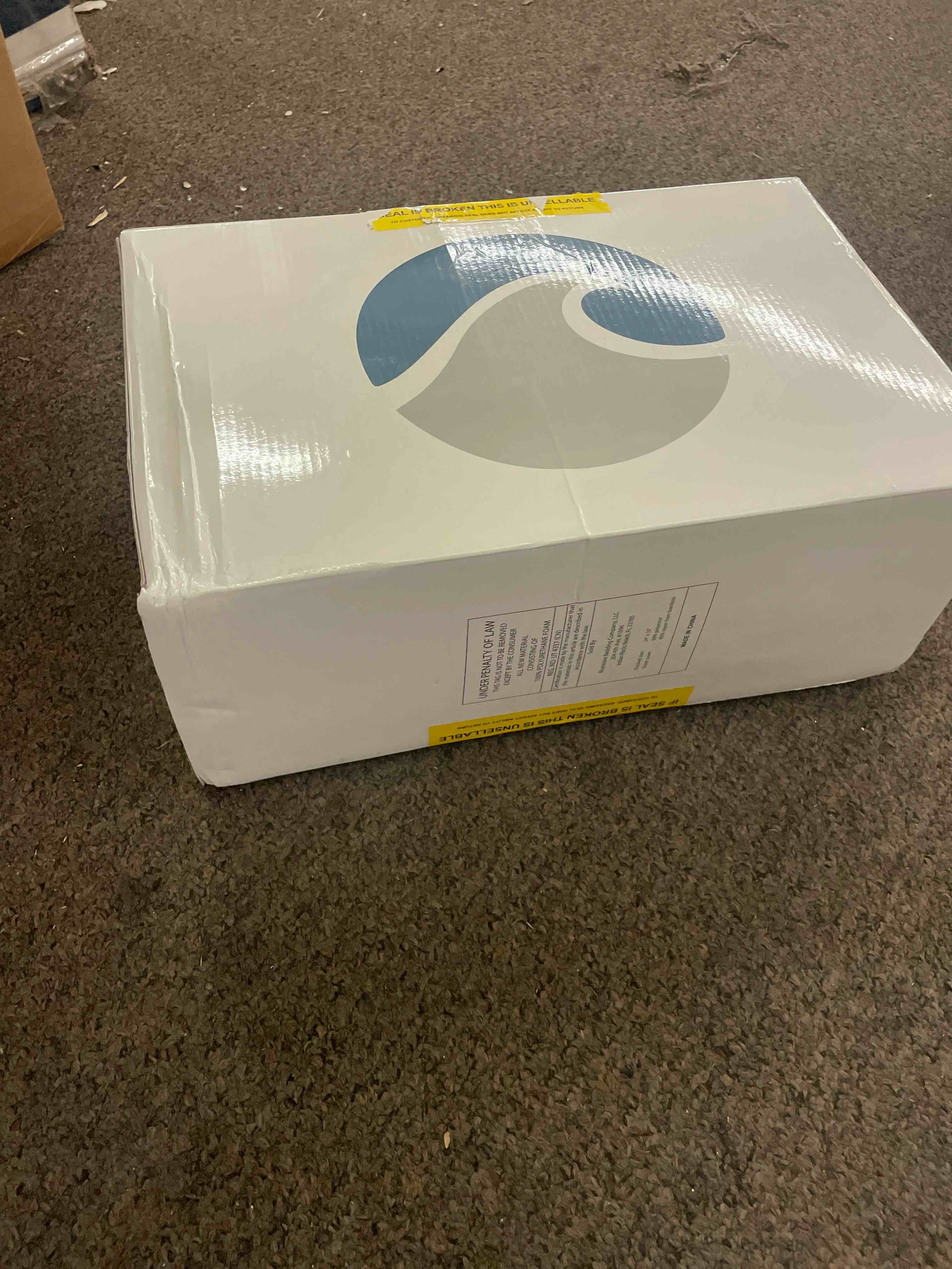https://s3.amazonaws.com/lotting-images-prod/phillipi/RED5181544_1695315914315.jpeg
