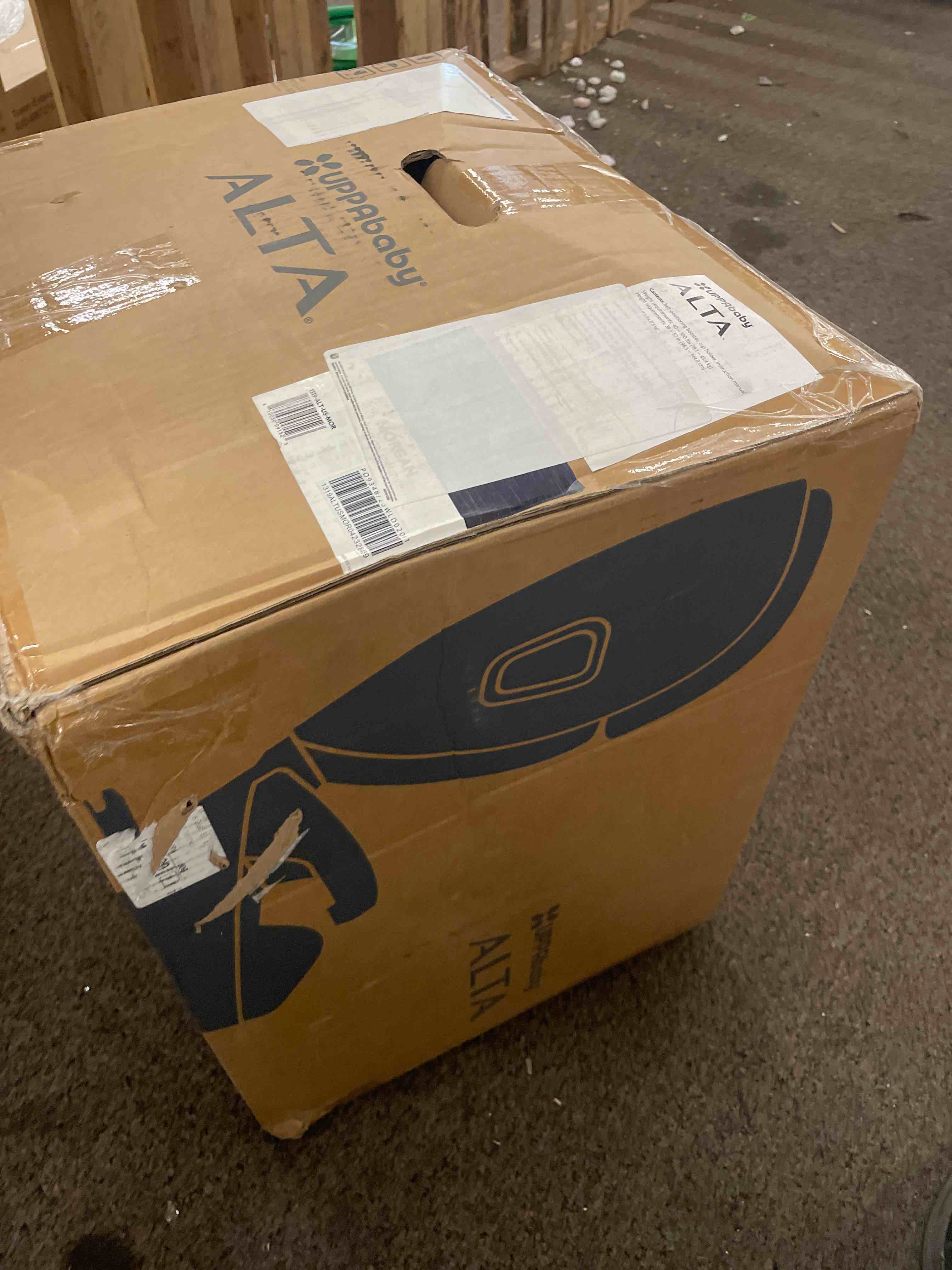 https://s3.amazonaws.com/lotting-images-prod/phillipi/RED5181552_1695315205573.jpeg