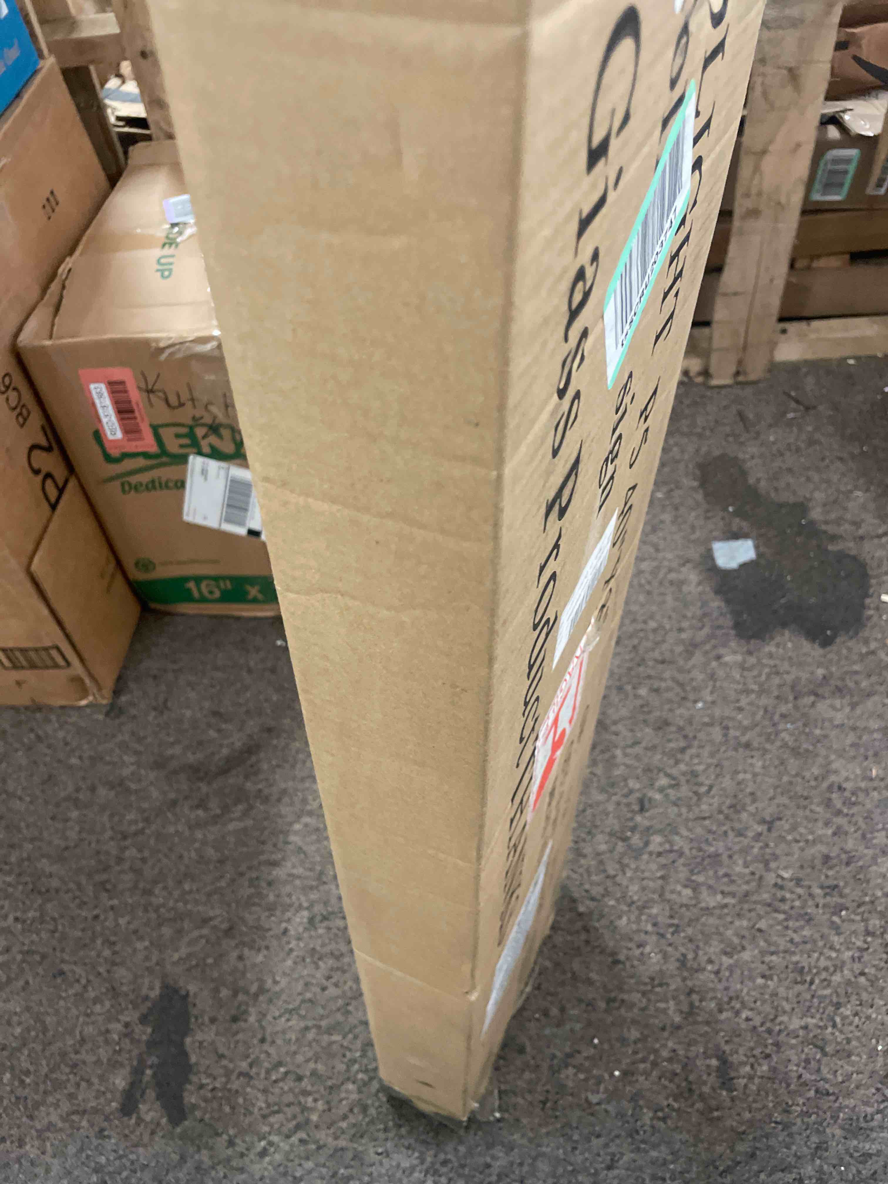 https://s3.amazonaws.com/lotting-images-prod/phillipi/RED5181561_1695314544148.jpeg