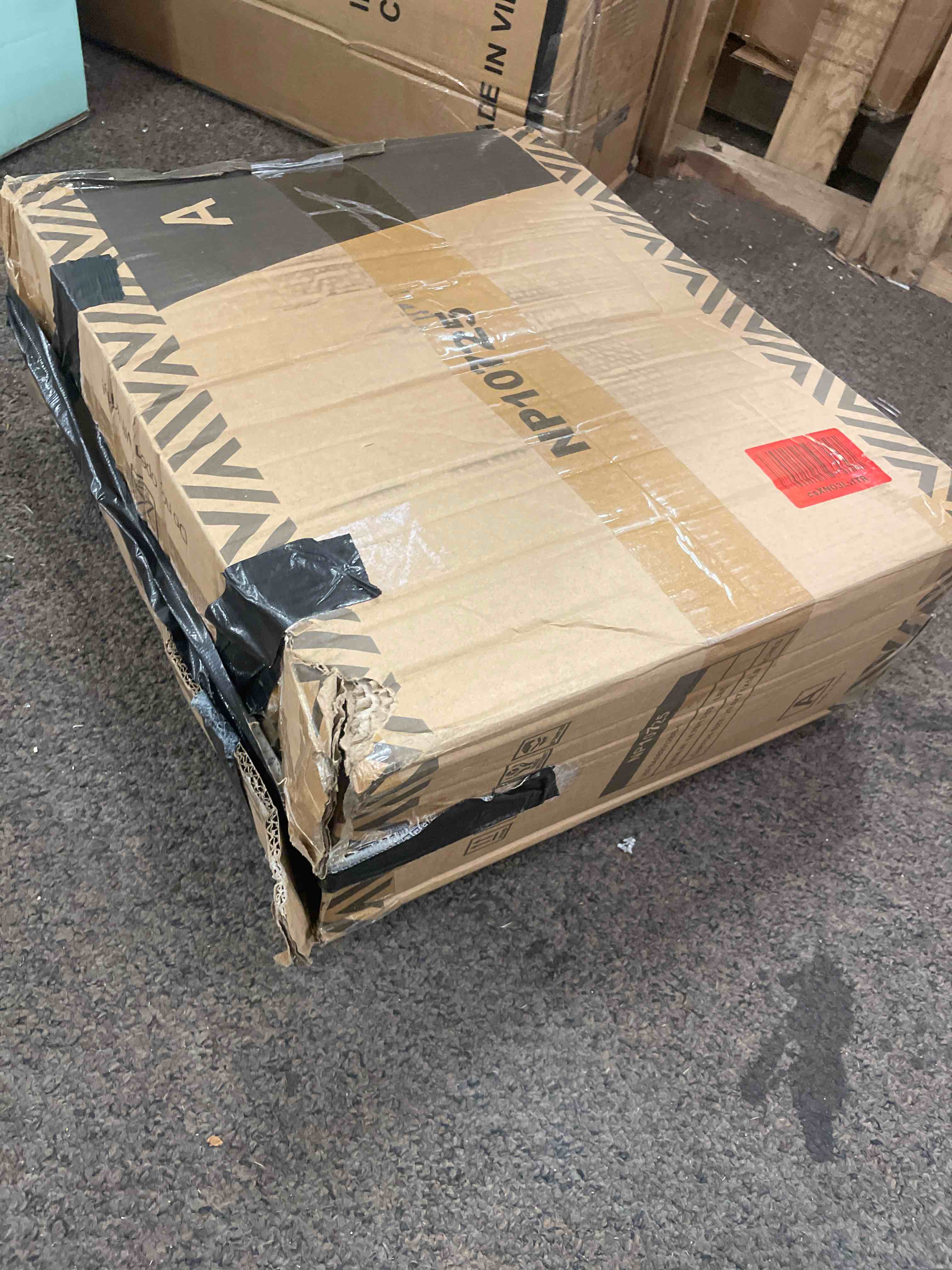 https://s3.amazonaws.com/lotting-images-prod/phillipi/RED5181567_1695313745931.jpeg