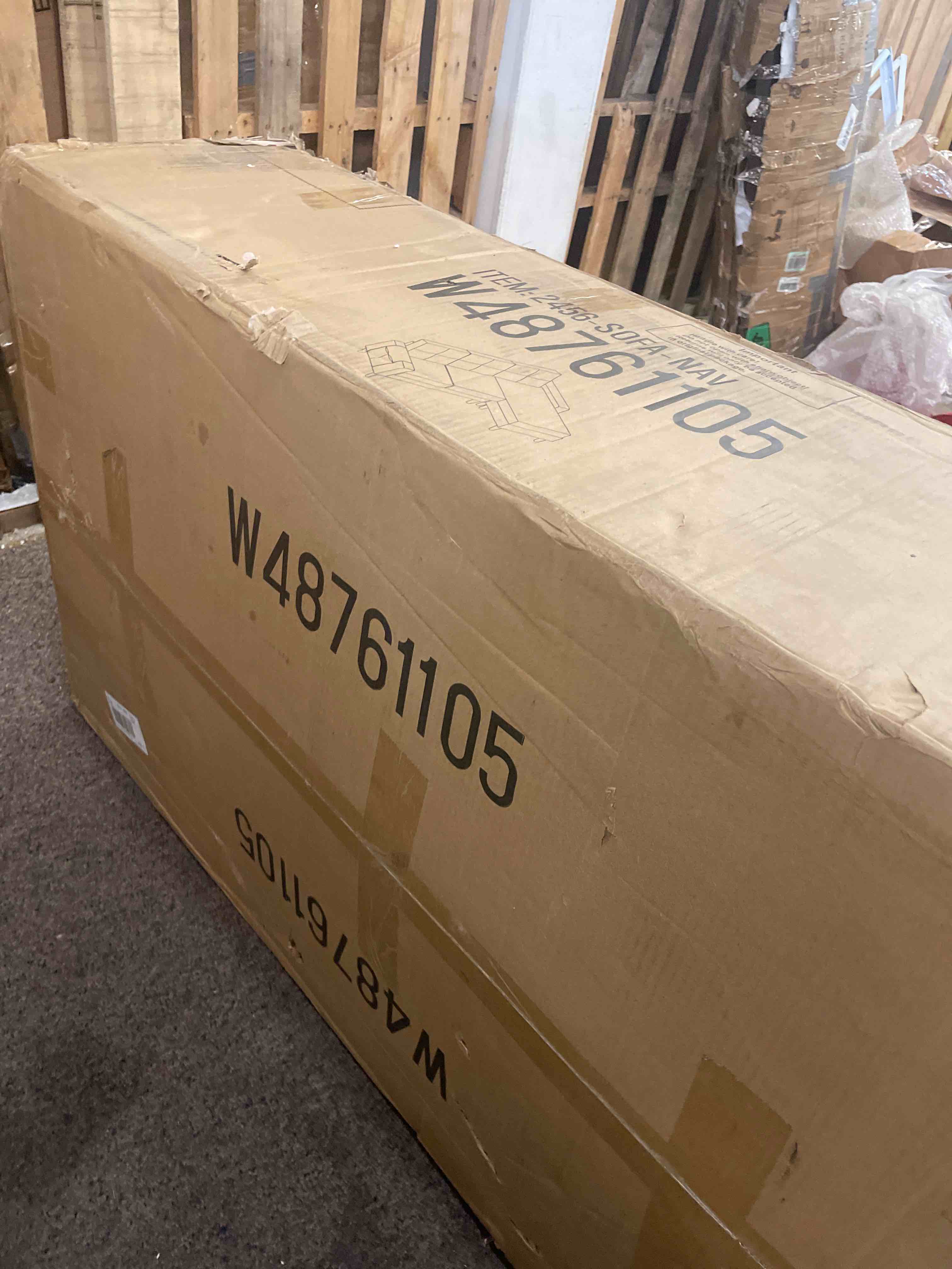 https://s3.amazonaws.com/lotting-images-prod/phillipi/RED5181575_1695312867530.jpeg