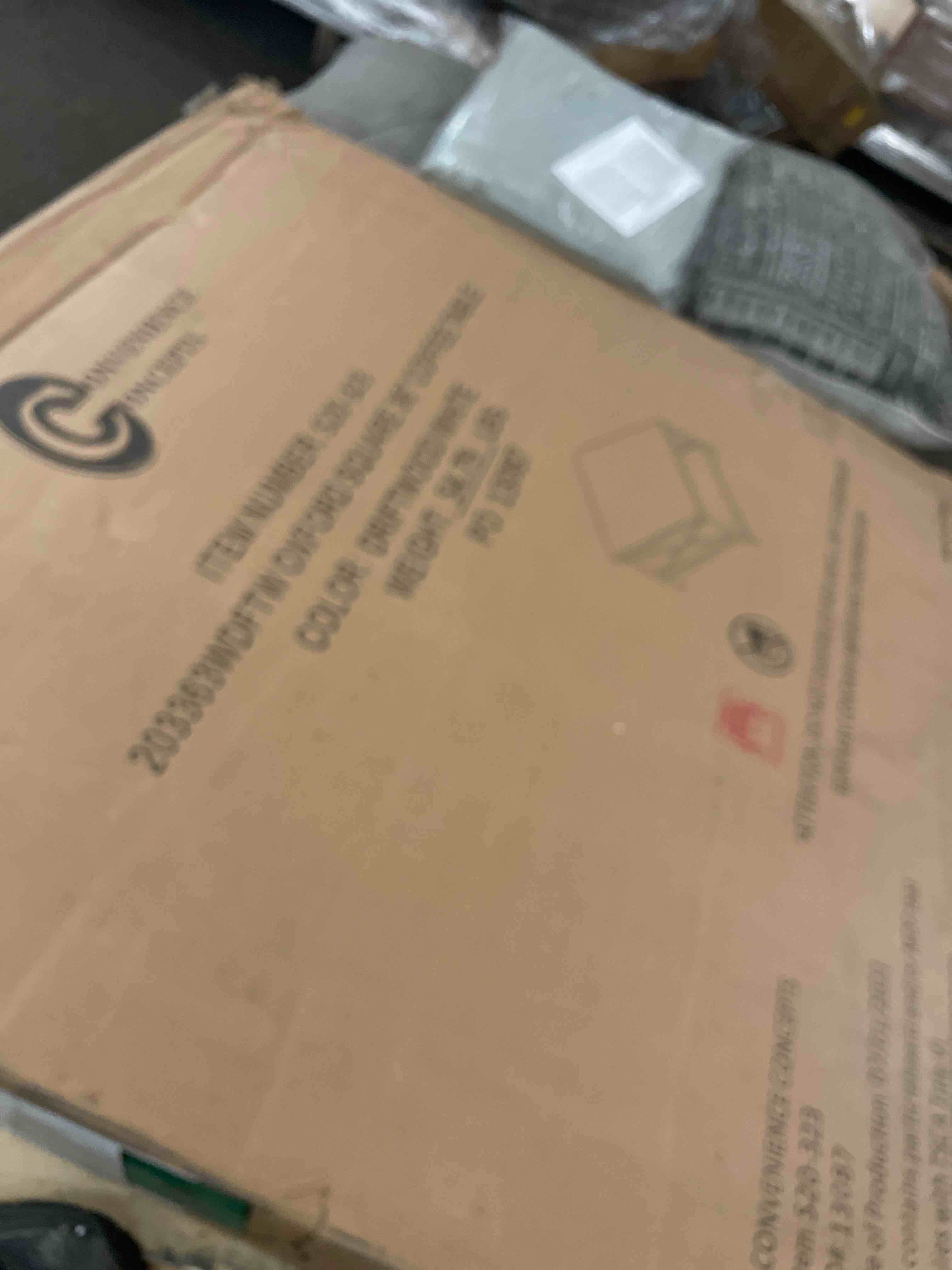 https://s3.amazonaws.com/lotting-images-prod/phillipi/RED5181577_1695312530313.jpeg