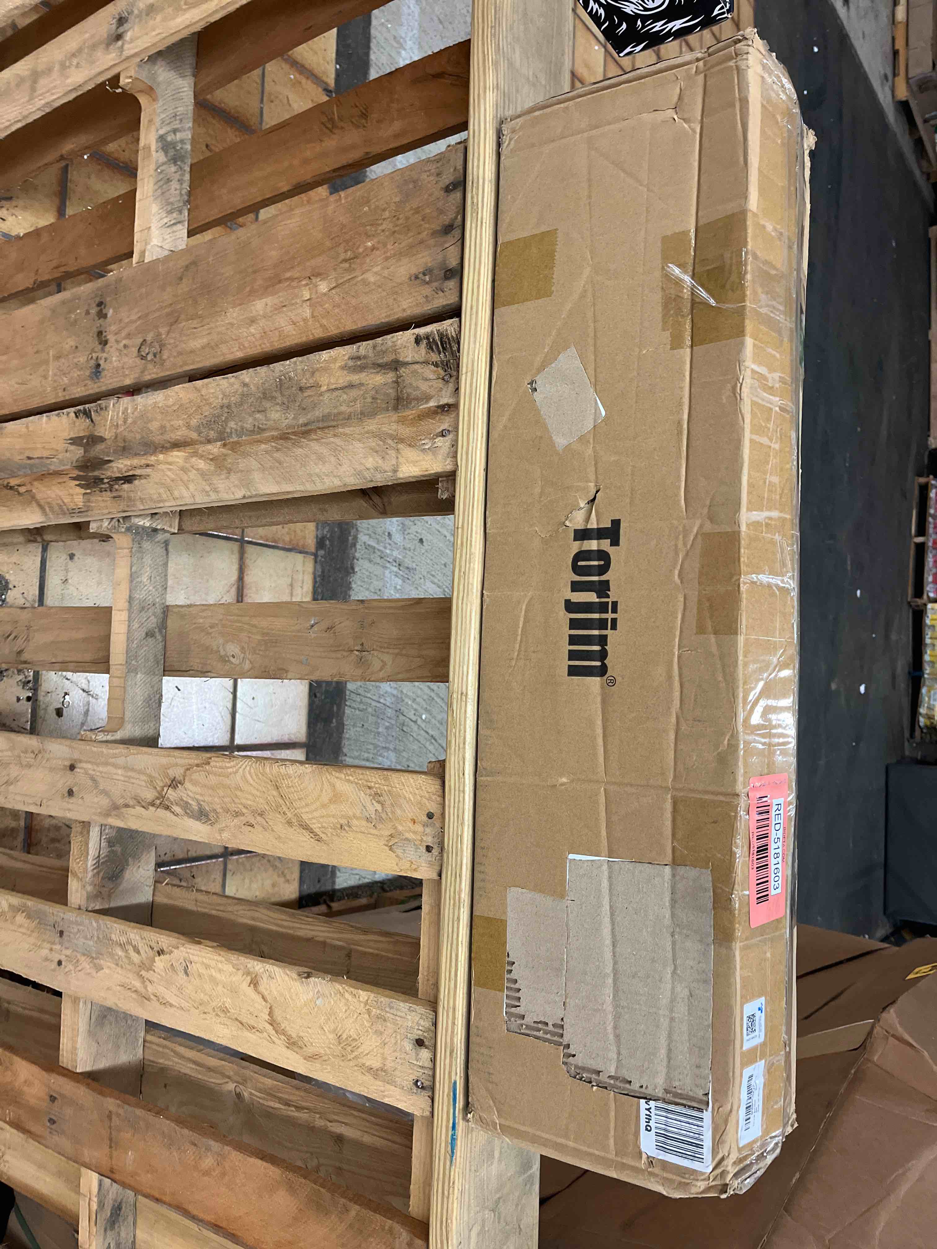 https://s3.amazonaws.com/lotting-images-prod/phillipi/RED5181603_1695327078041.jpeg