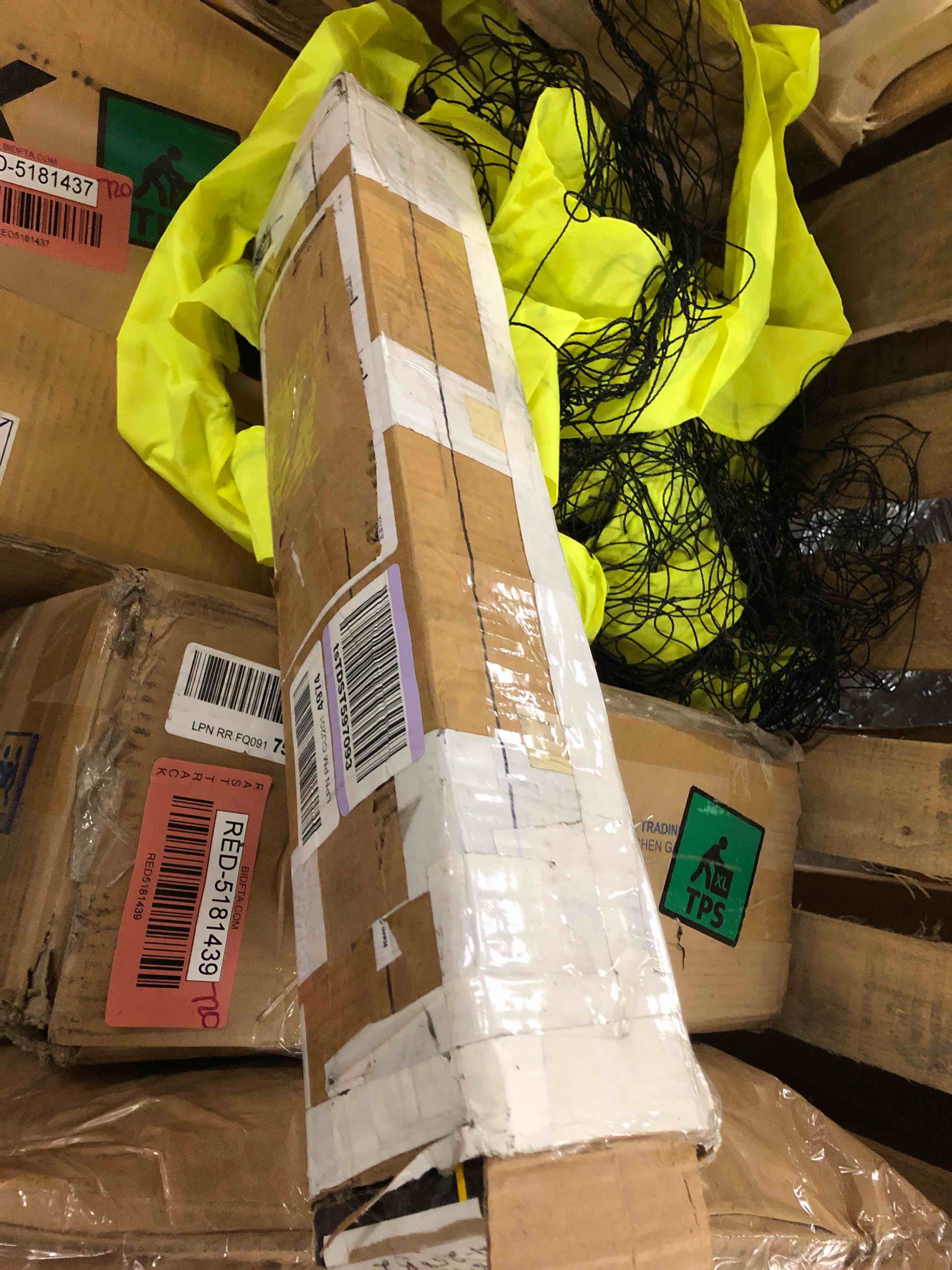 https://s3.amazonaws.com/lotting-images-prod/phillipi/RED5182089_1696614117799.jpeg