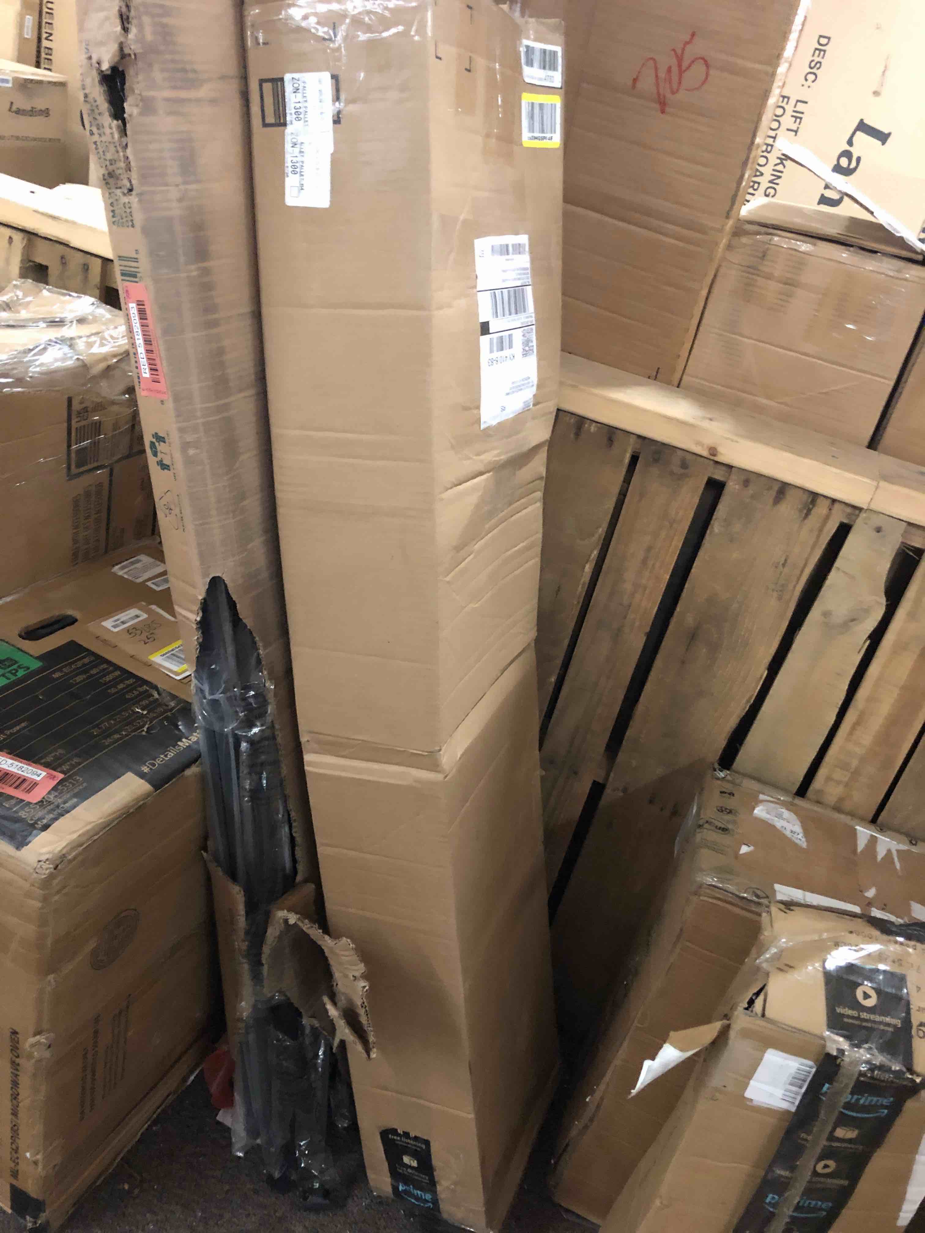 https://s3.amazonaws.com/lotting-images-prod/phillipi/RED5182091_1696613629640.jpeg