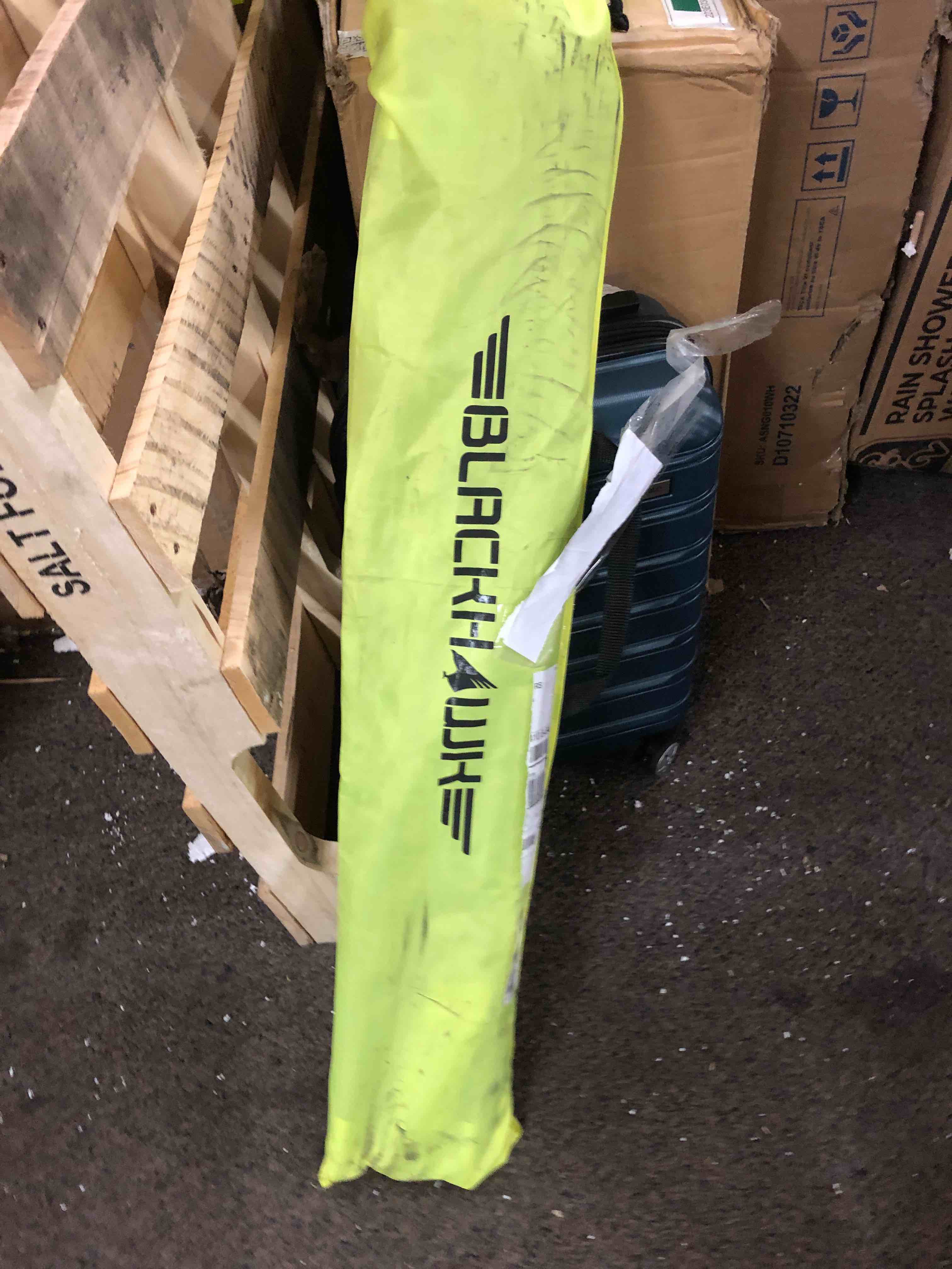 https://s3.amazonaws.com/lotting-images-prod/phillipi/RED5182092_1696613826105.jpeg