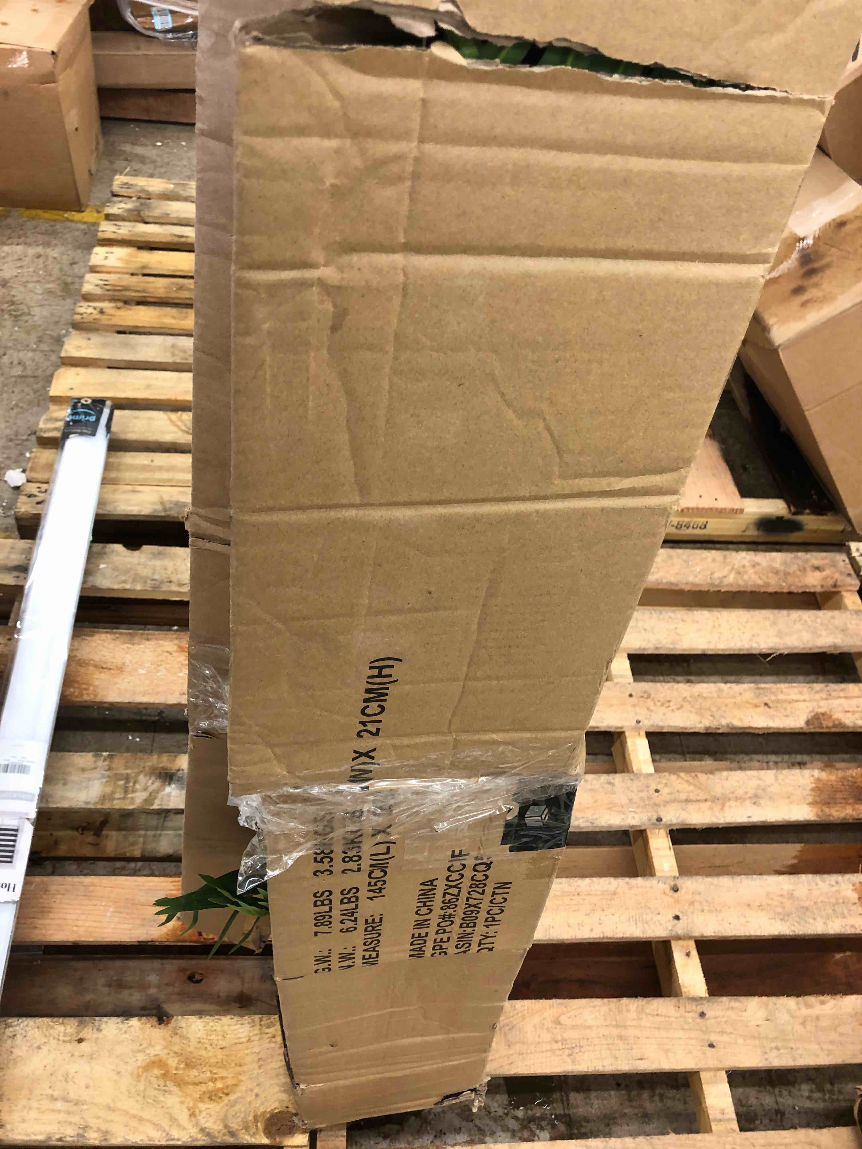 https://s3.amazonaws.com/lotting-images-prod/phillipi/RED5183157_1688396365696.jpeg