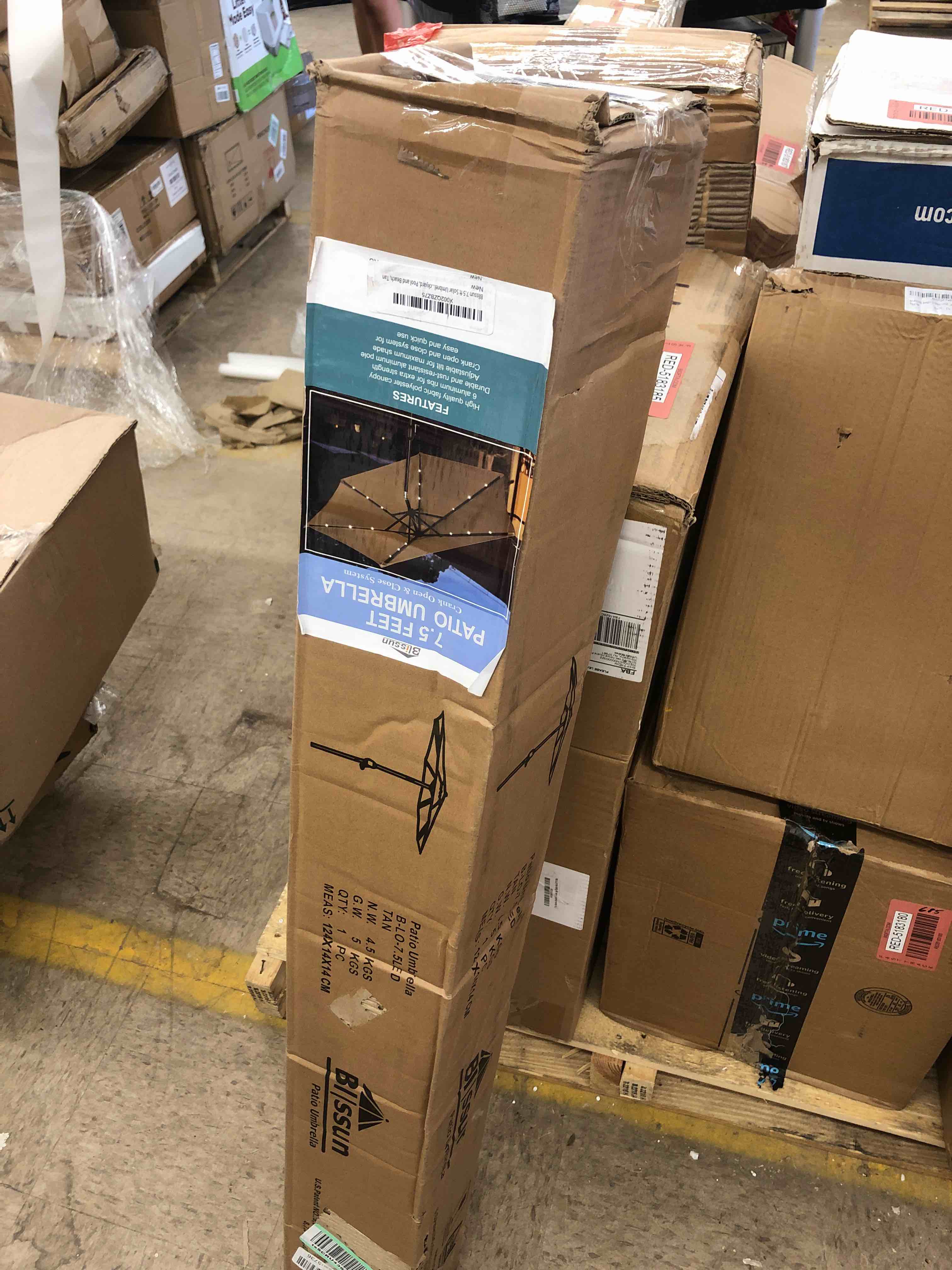 https://s3.amazonaws.com/lotting-images-prod/phillipi/RED5183191_1692365869775.jpeg
