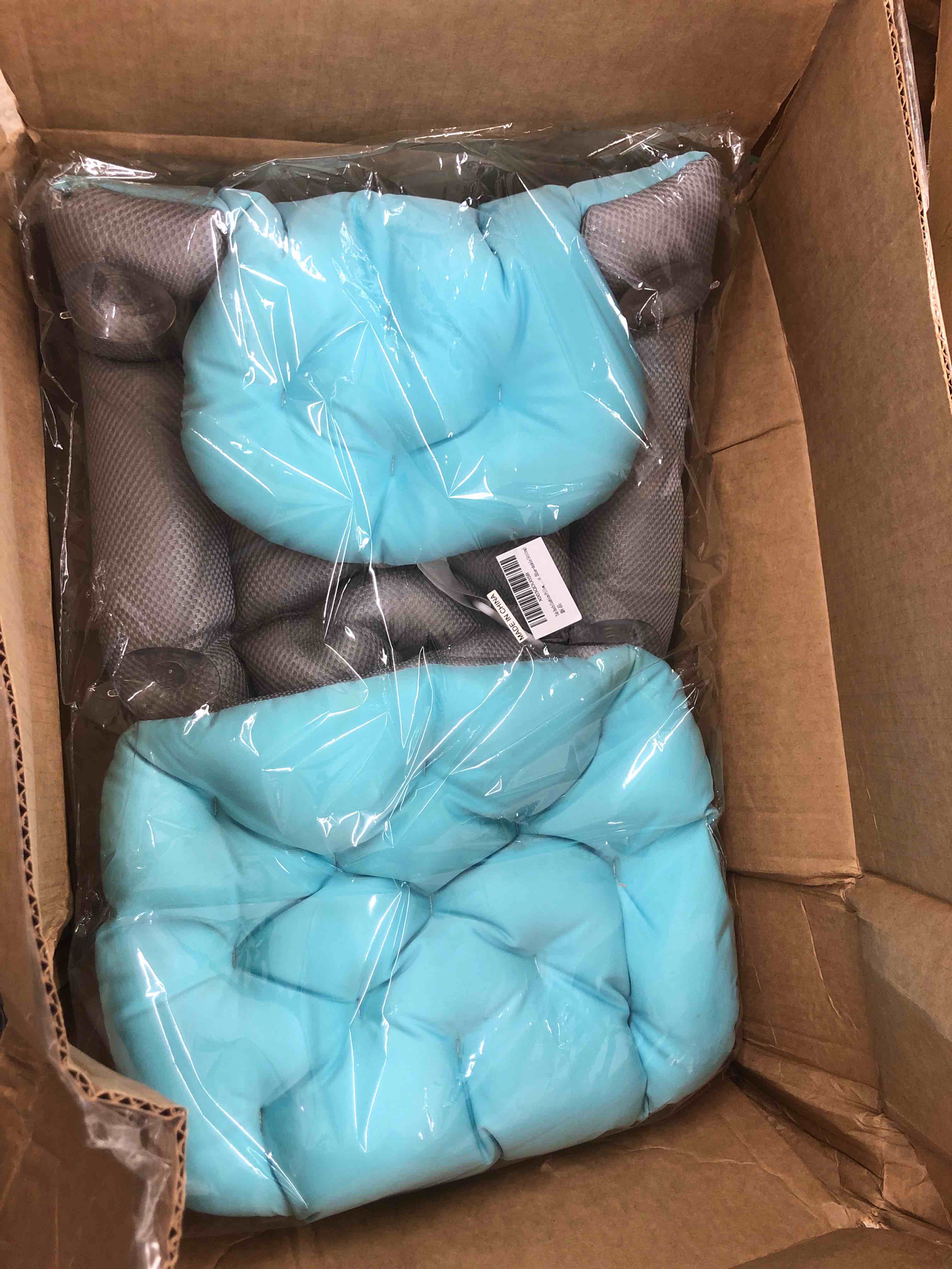 https://s3.amazonaws.com/lotting-images-prod/phillipi/RED5183201_1692367950841.jpeg