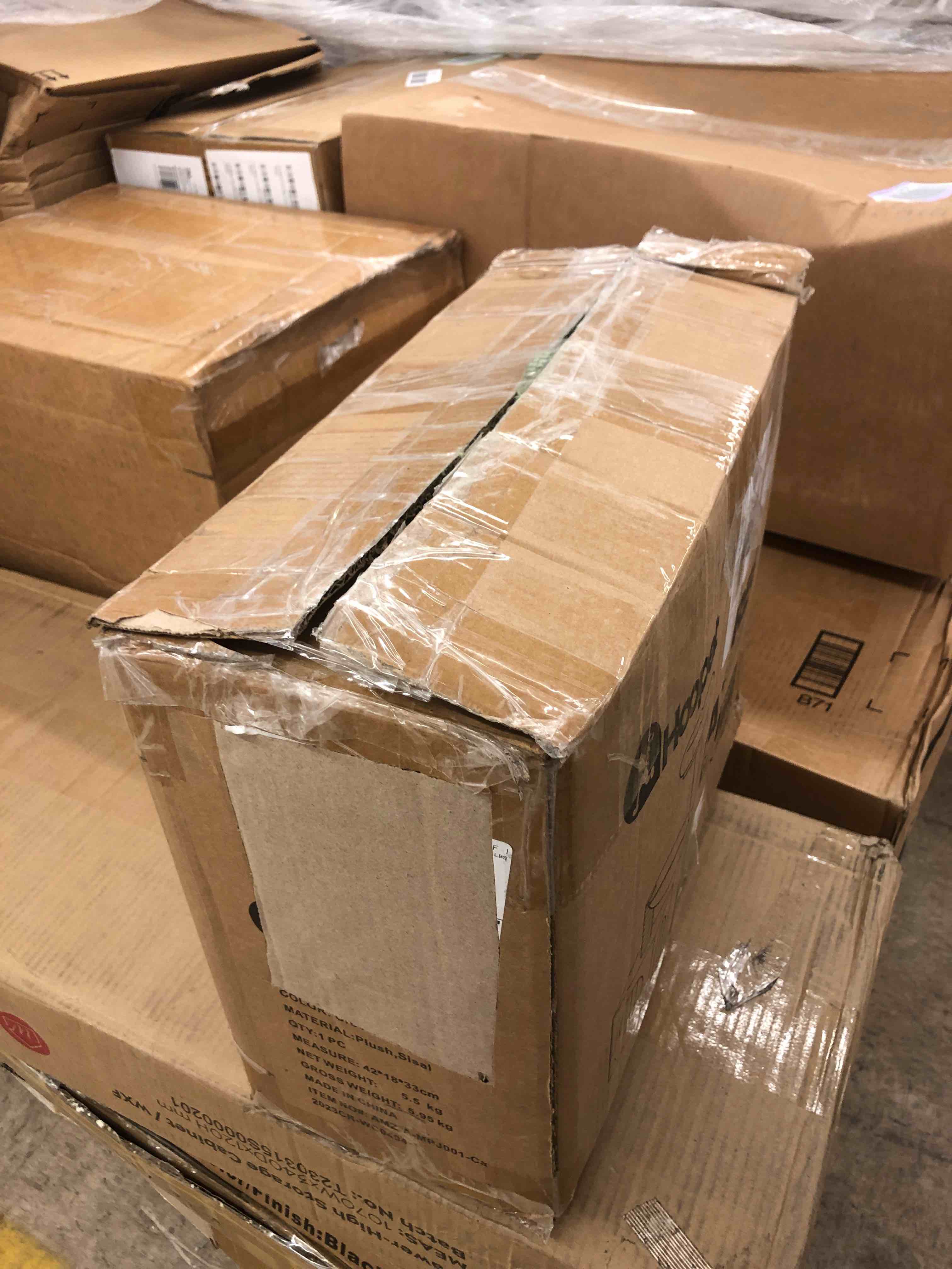 https://s3.amazonaws.com/lotting-images-prod/phillipi/RED5183204_1692369909127.jpeg