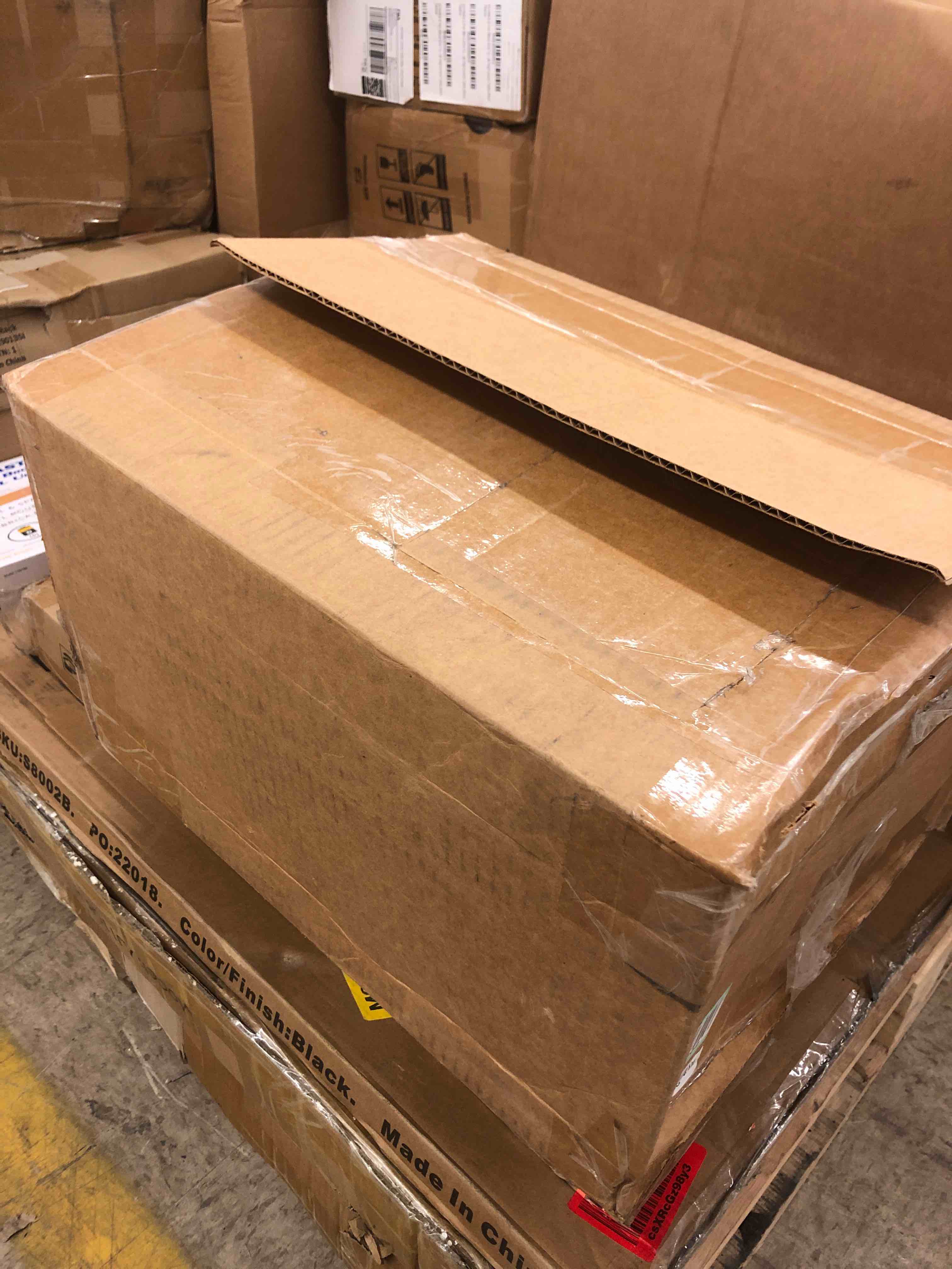https://s3.amazonaws.com/lotting-images-prod/phillipi/RED5183206_1692370145757.jpeg