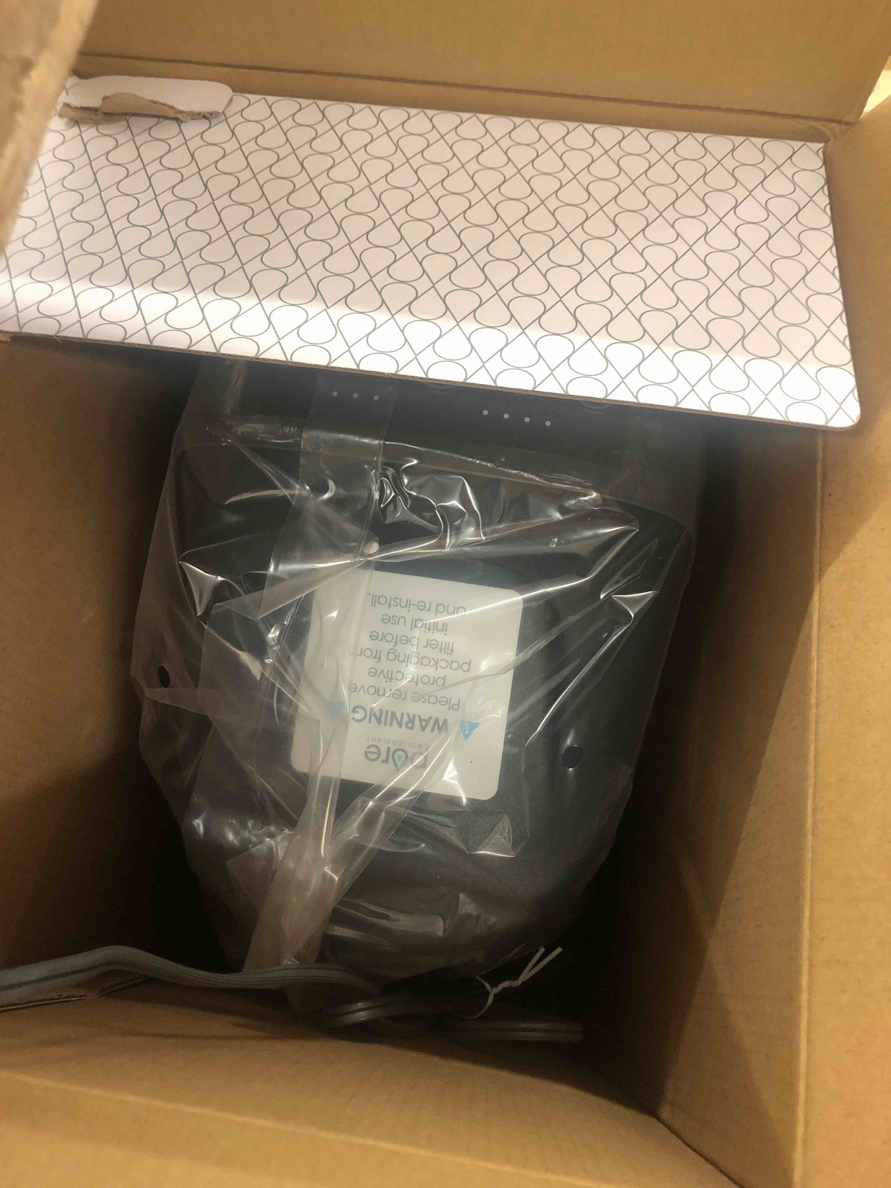 https://s3.amazonaws.com/lotting-images-prod/phillipi/RED5183225_1692374005403.jpeg