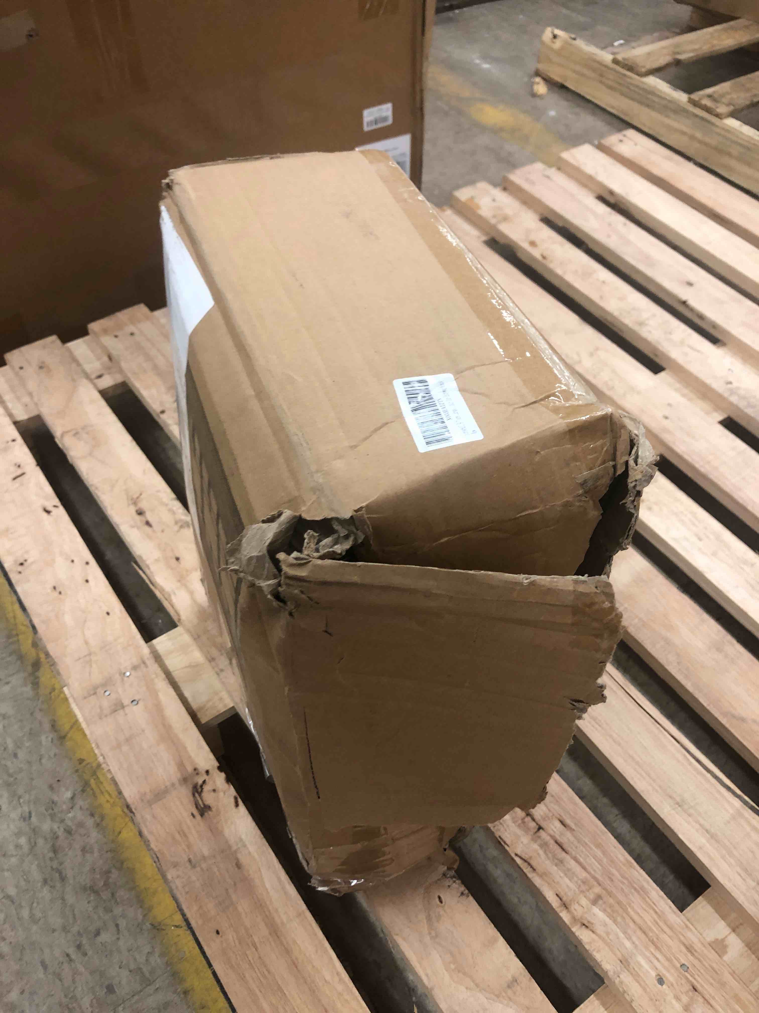 https://s3.amazonaws.com/lotting-images-prod/phillipi/RED5183230_1692375068410.jpeg