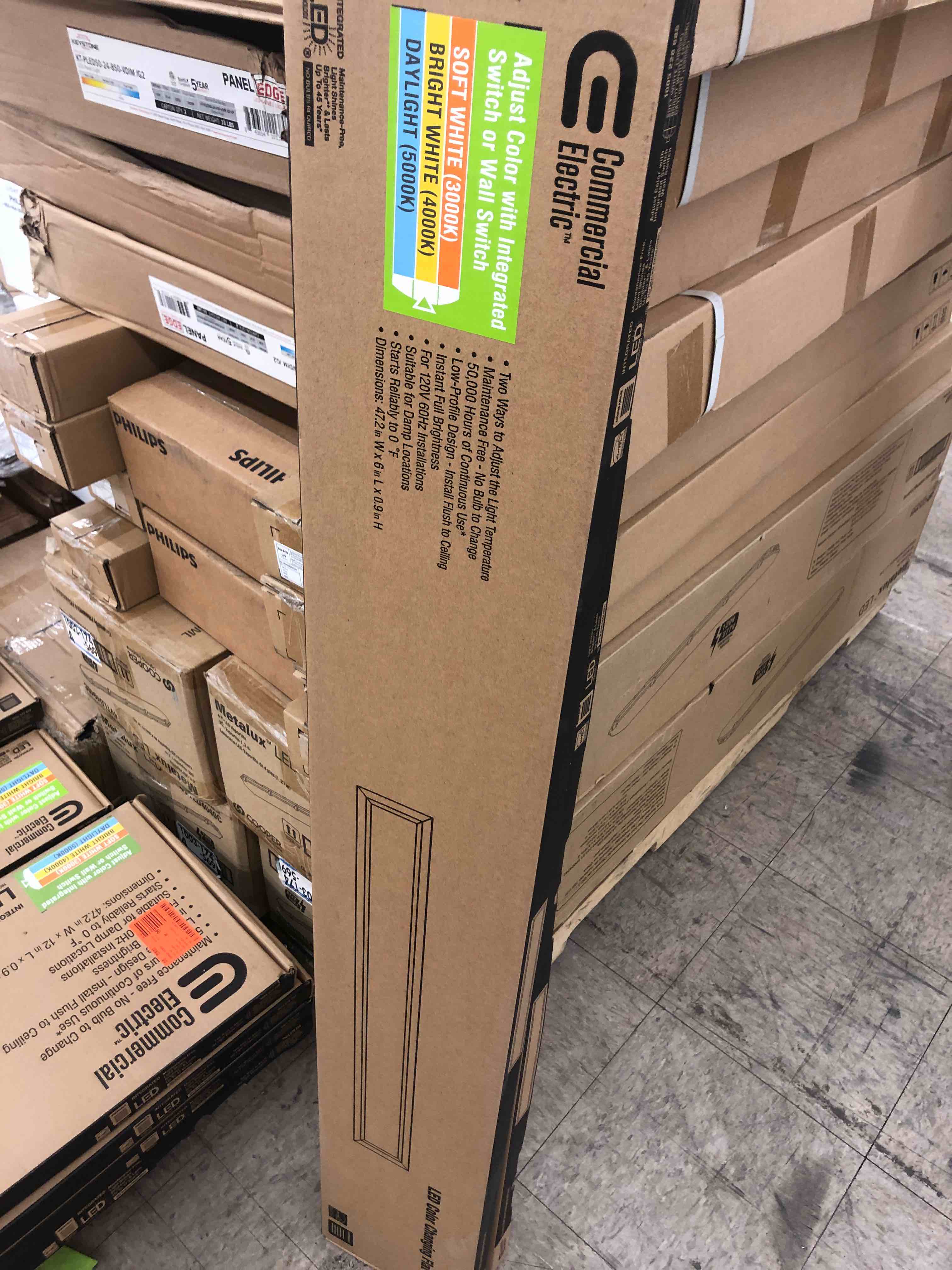 https://s3.amazonaws.com/lotting-images-prod/phillipi/RED5183823_1696524928746.jpeg
