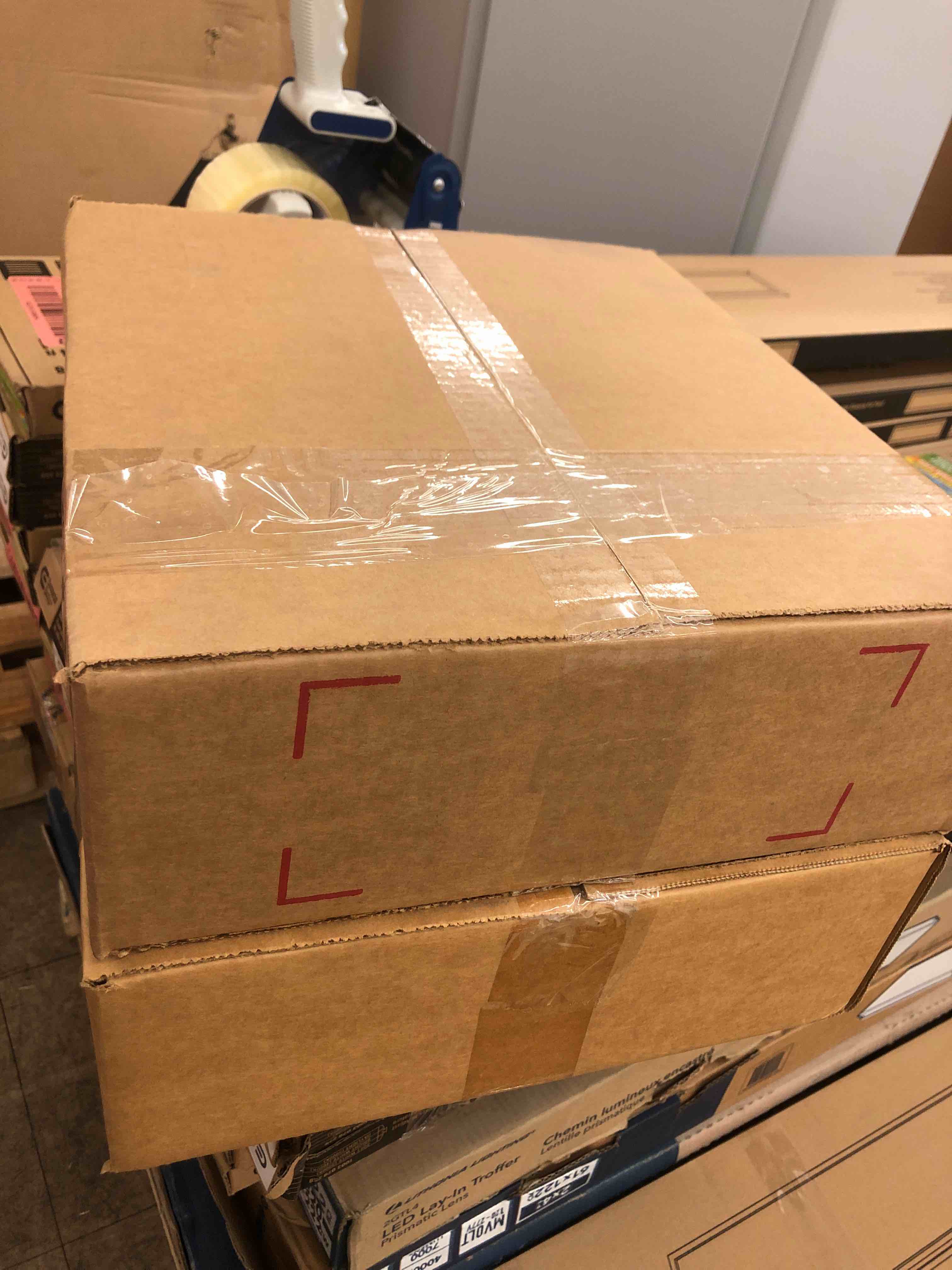 https://s3.amazonaws.com/lotting-images-prod/phillipi/RED5183838_1696527155124.jpeg