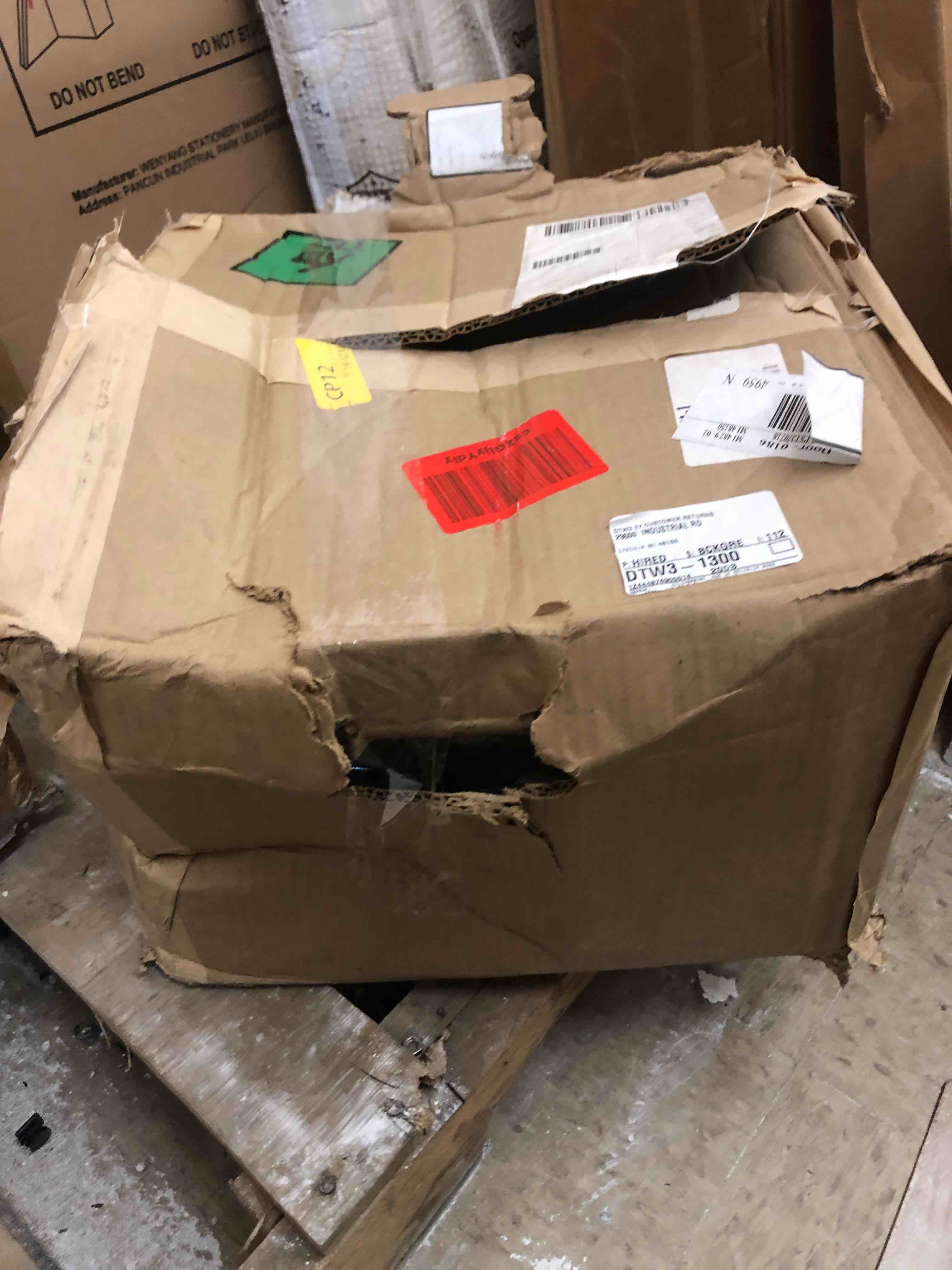 https://s3.amazonaws.com/lotting-images-prod/phillipi/RED5183895_1696865412518.jpeg