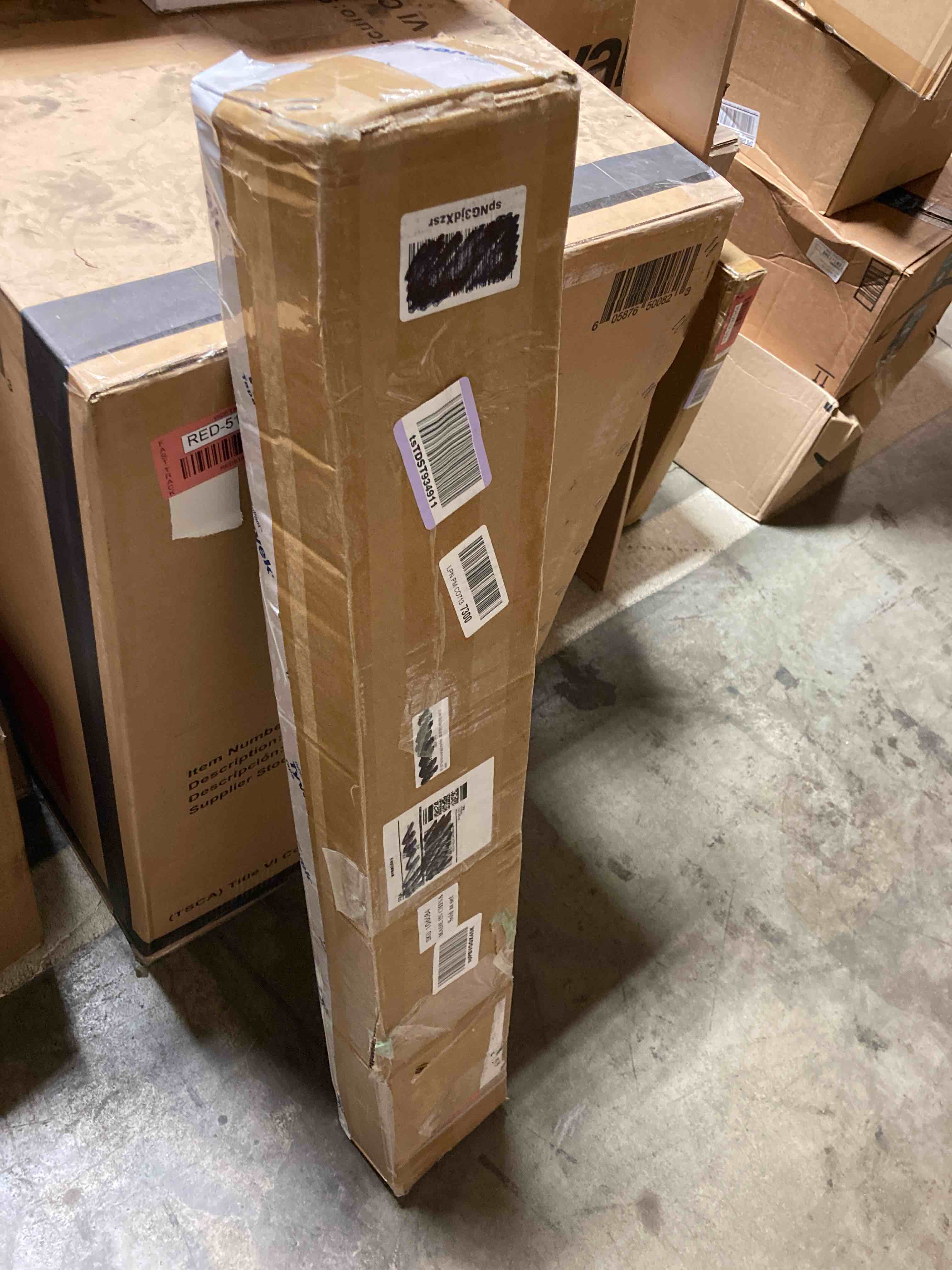 https://s3.amazonaws.com/lotting-images-prod/phillipi/RED5185259_1698418078359.jpeg