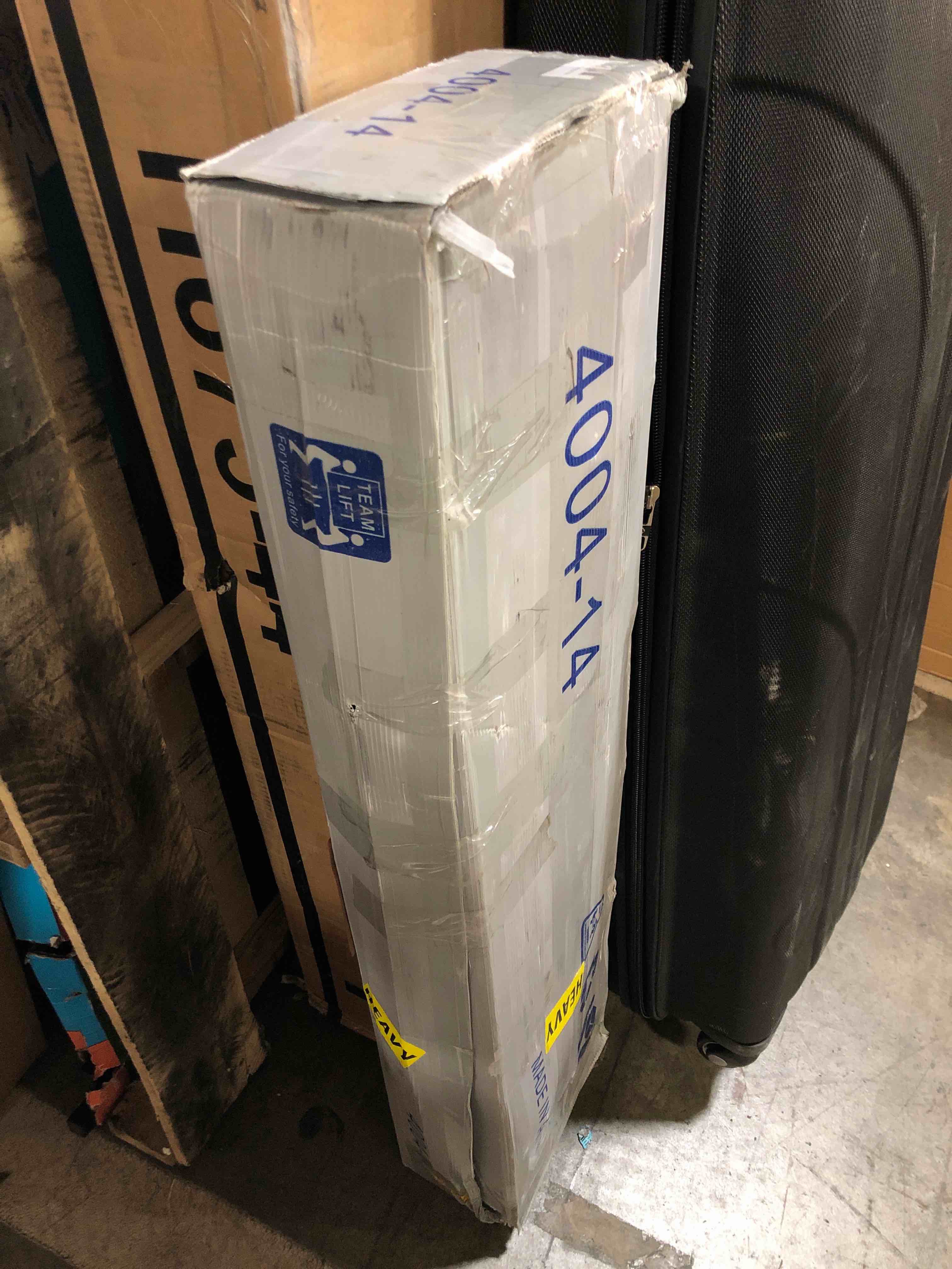 https://s3.amazonaws.com/lotting-images-prod/phillipi/RED5185464_1699646258927.jpeg