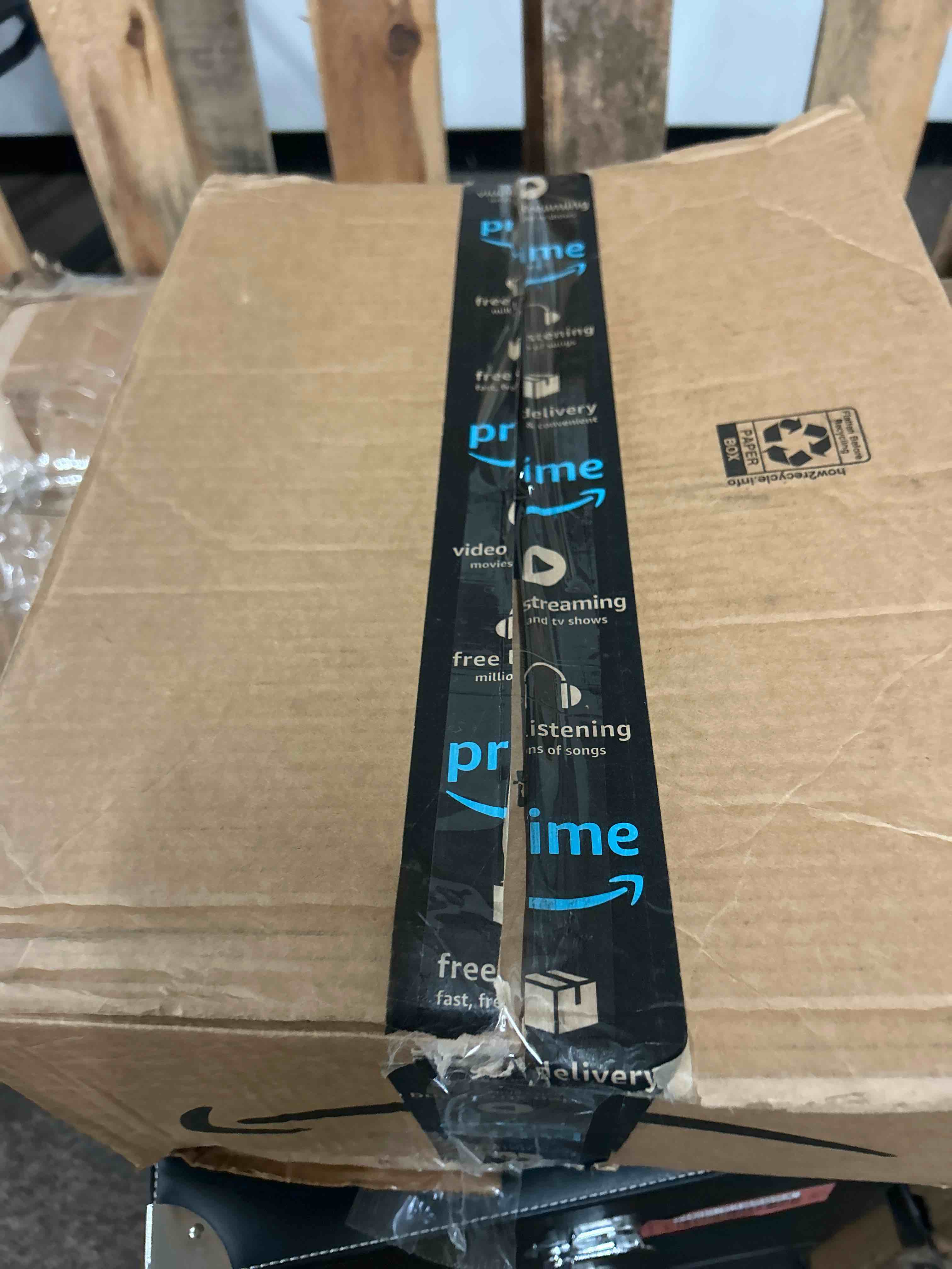 https://s3.amazonaws.com/lotting-images-prod/phillipi/RED5185996_1699367170187.jpeg